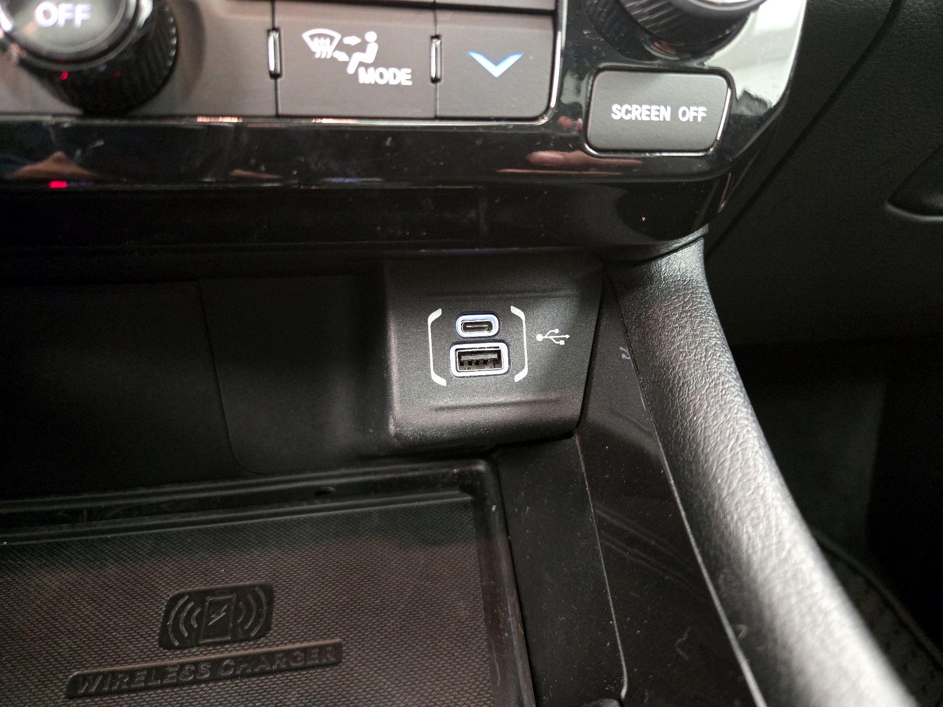 Thumbnail: 2022 Jeep Compass - 18