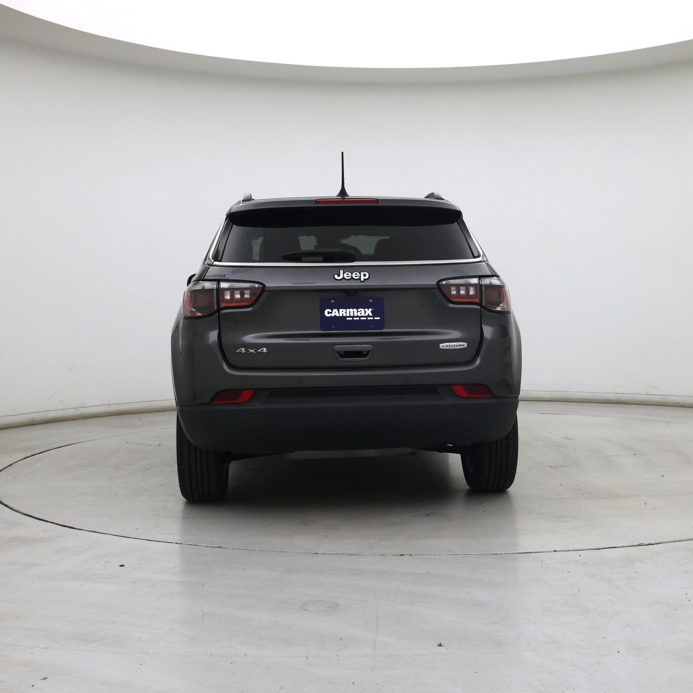 Thumbnail: 2022 Jeep Compass - 6