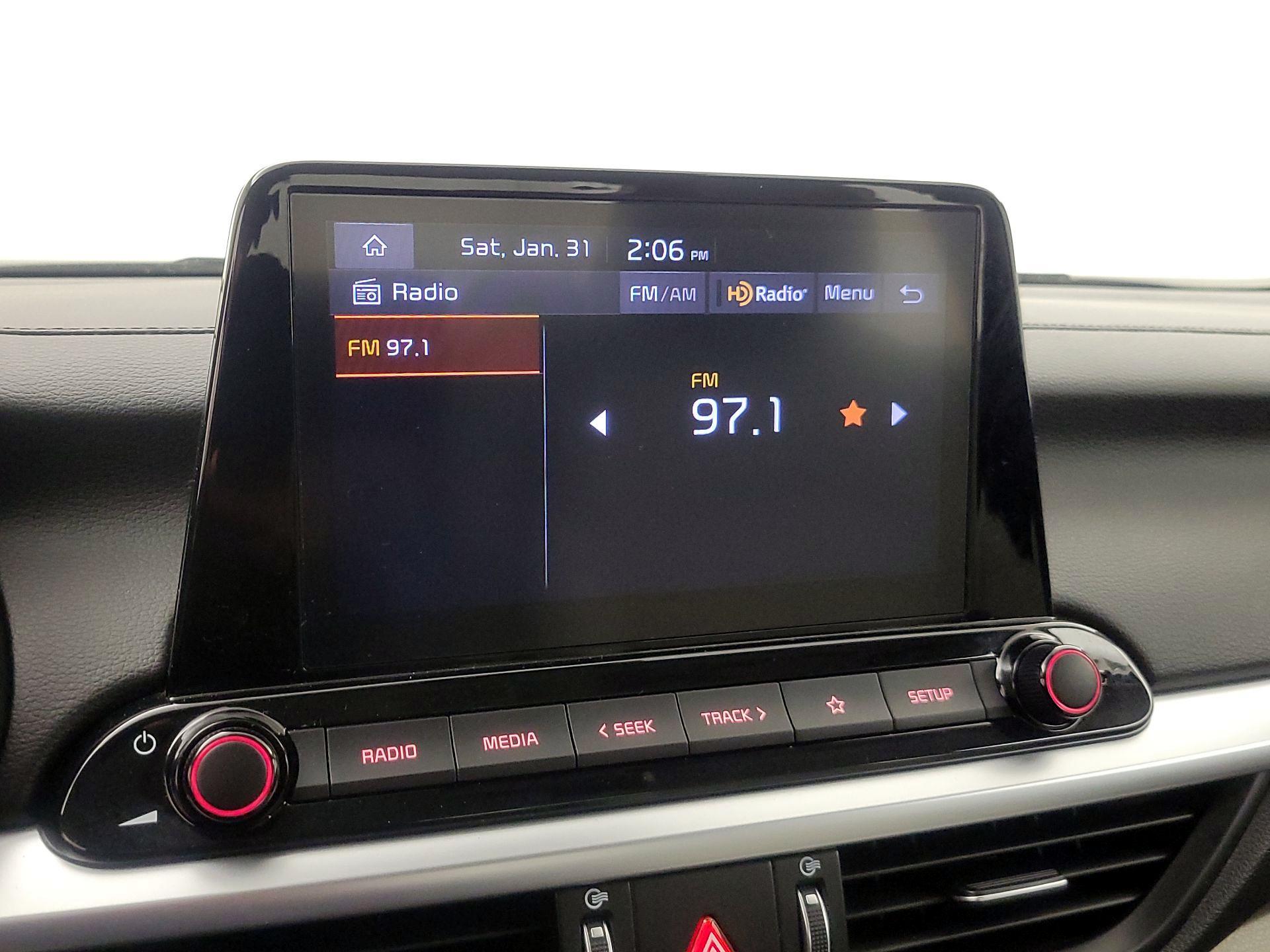 Thumbnail: 2022 Kia Forte - 15