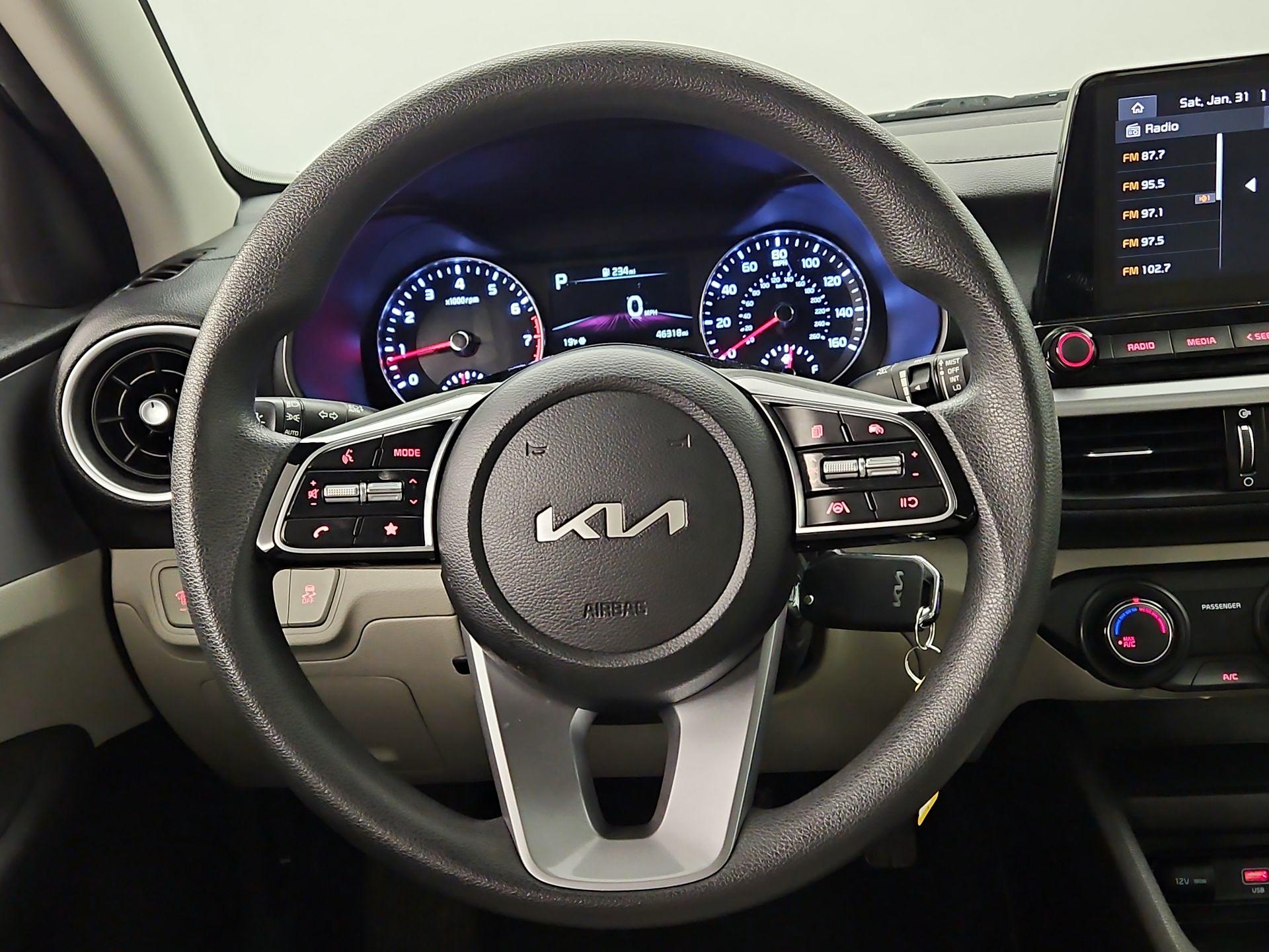 Thumbnail: 2023 Kia Forte - 10