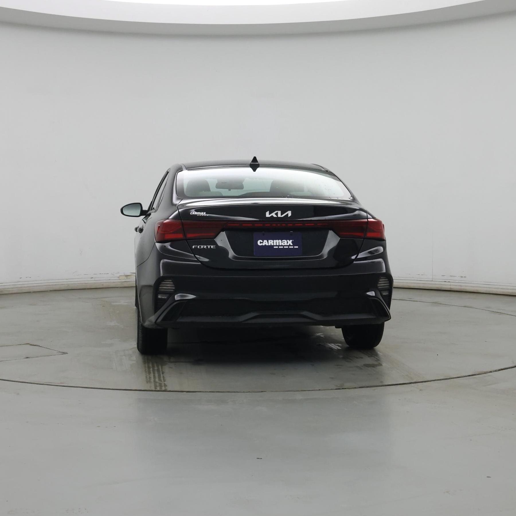 Thumbnail: 2023 Kia Forte - 6