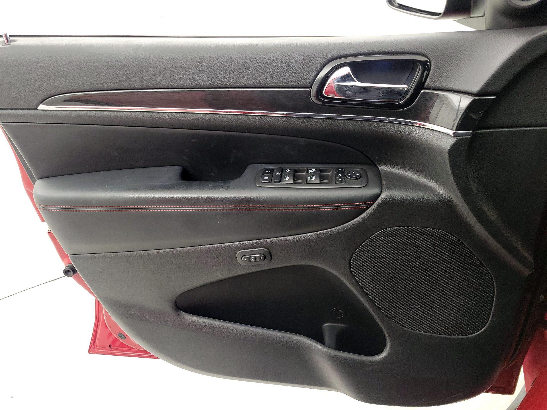 Thumbnail: 2021 Jeep Grand Cherokee - 10