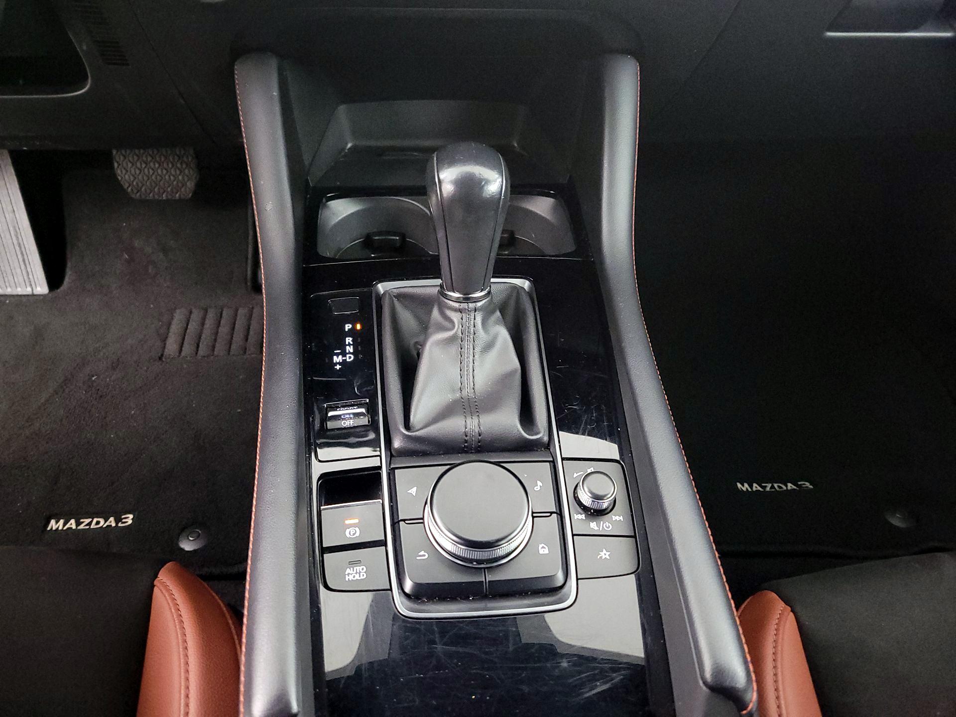 Thumbnail: 2024 Mazda Mazda3 - 17