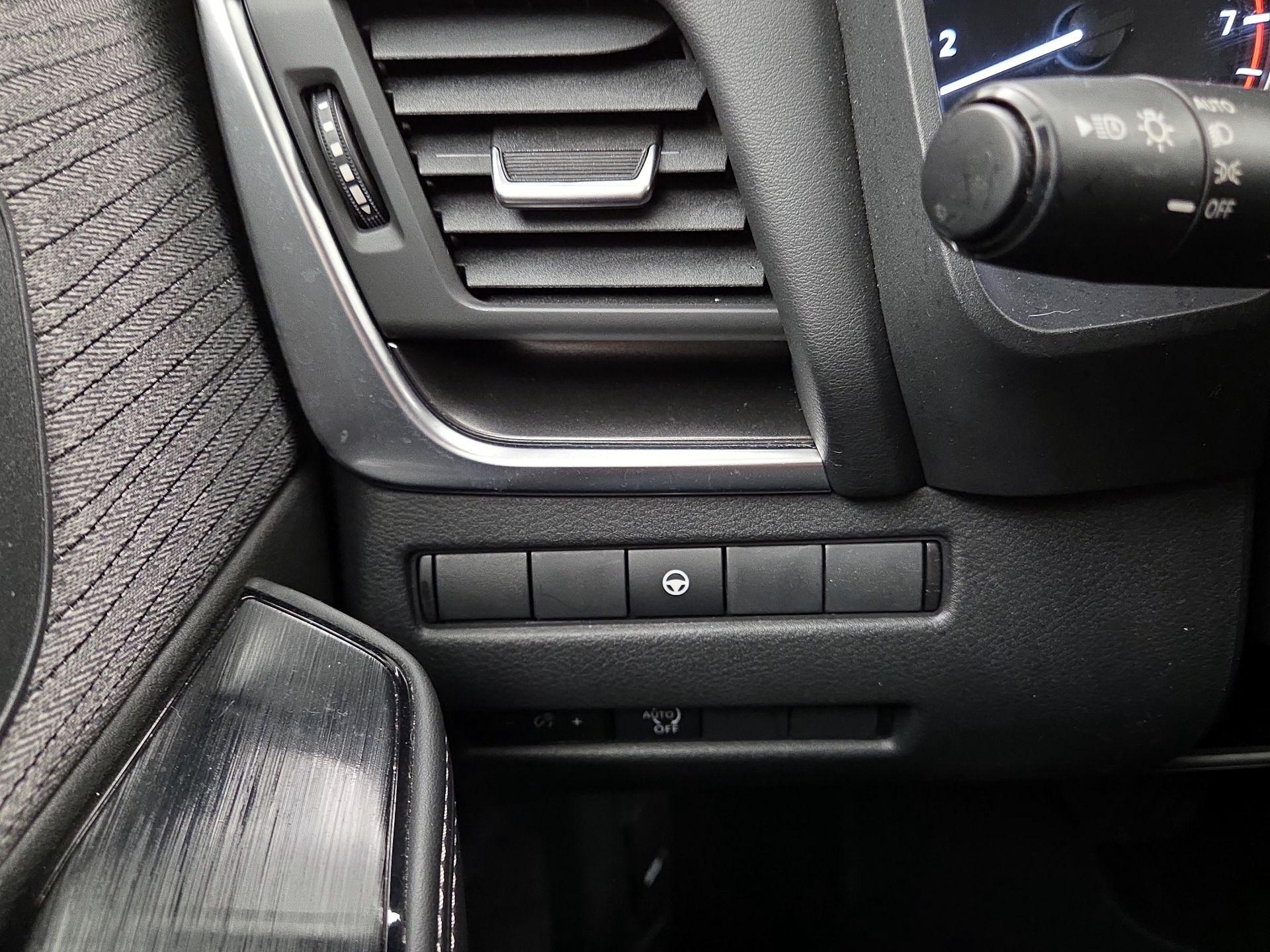 Thumbnail: 2023 Nissan Rogue - 13