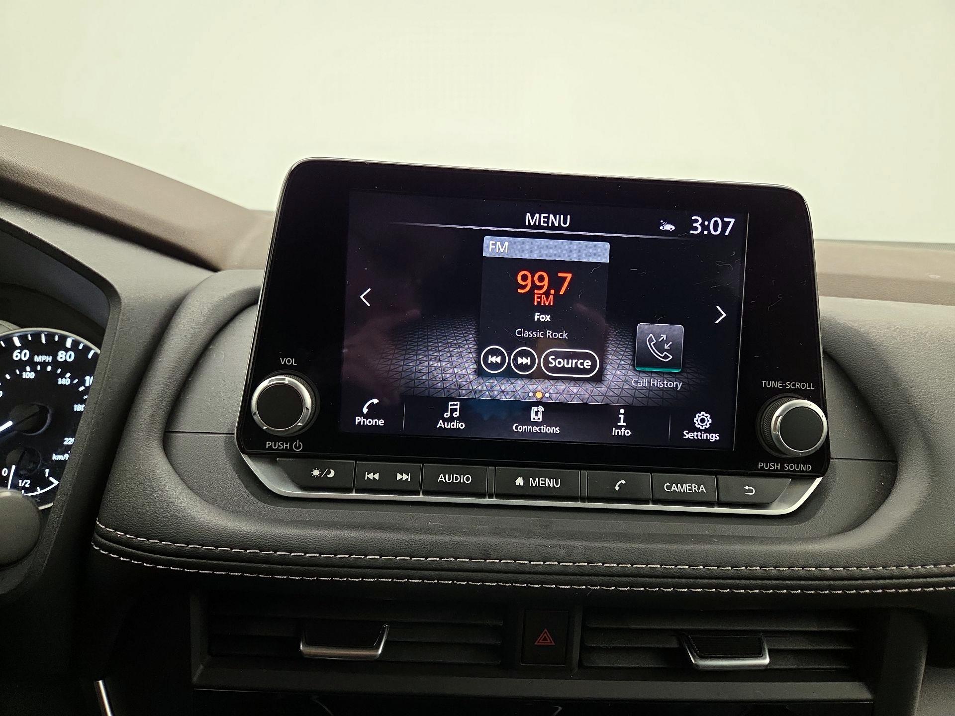 Thumbnail: 2023 Nissan Rogue - 15