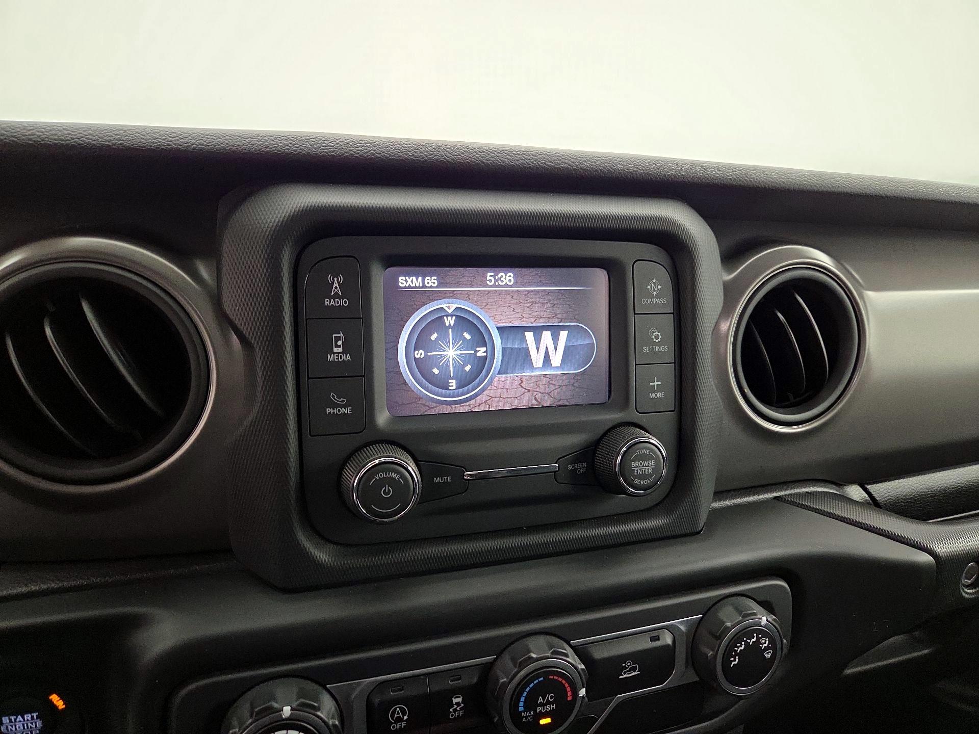 Thumbnail: 2021 Jeep Wrangler - 14