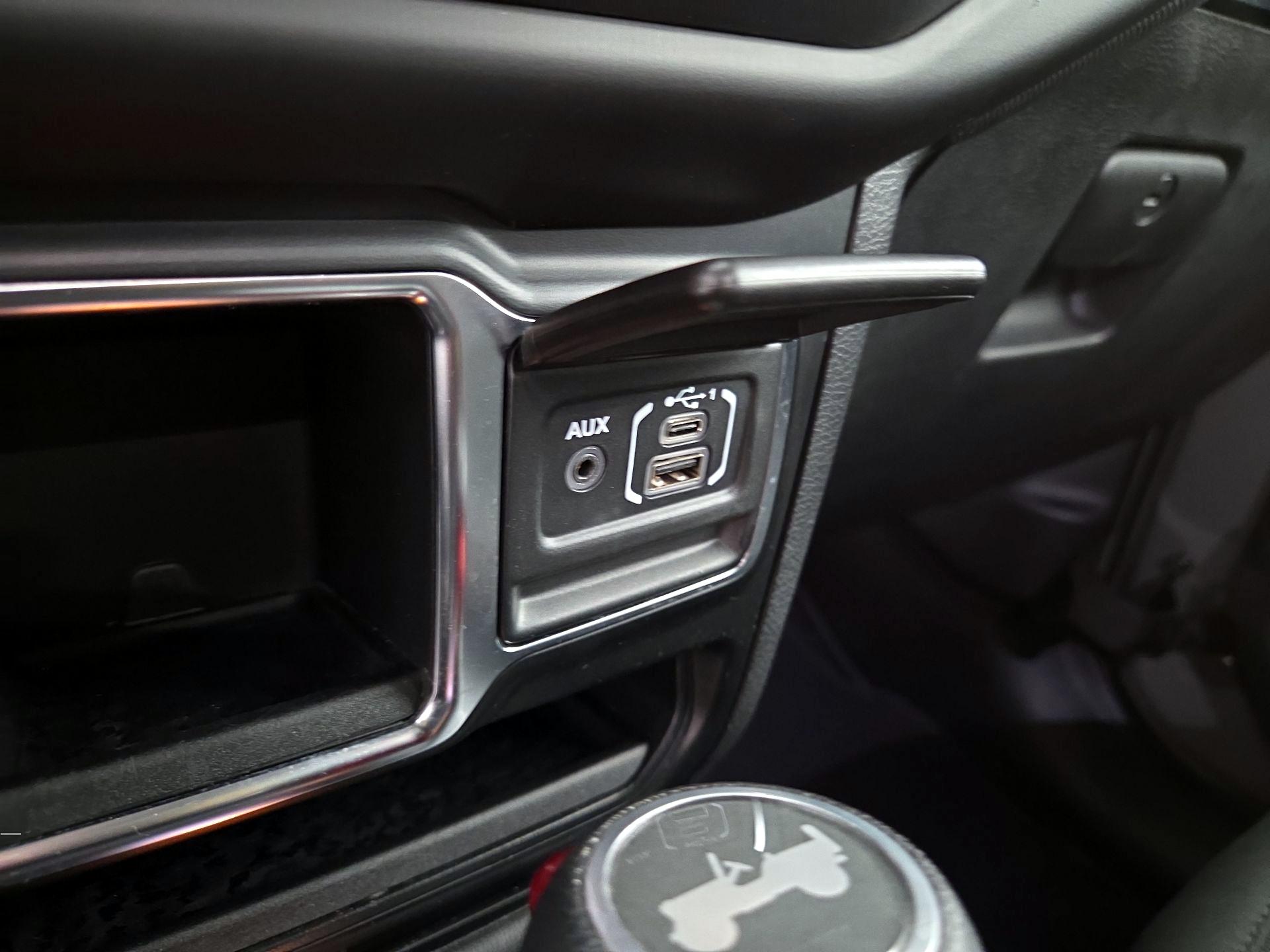 Thumbnail: 2021 Jeep Wrangler - 19