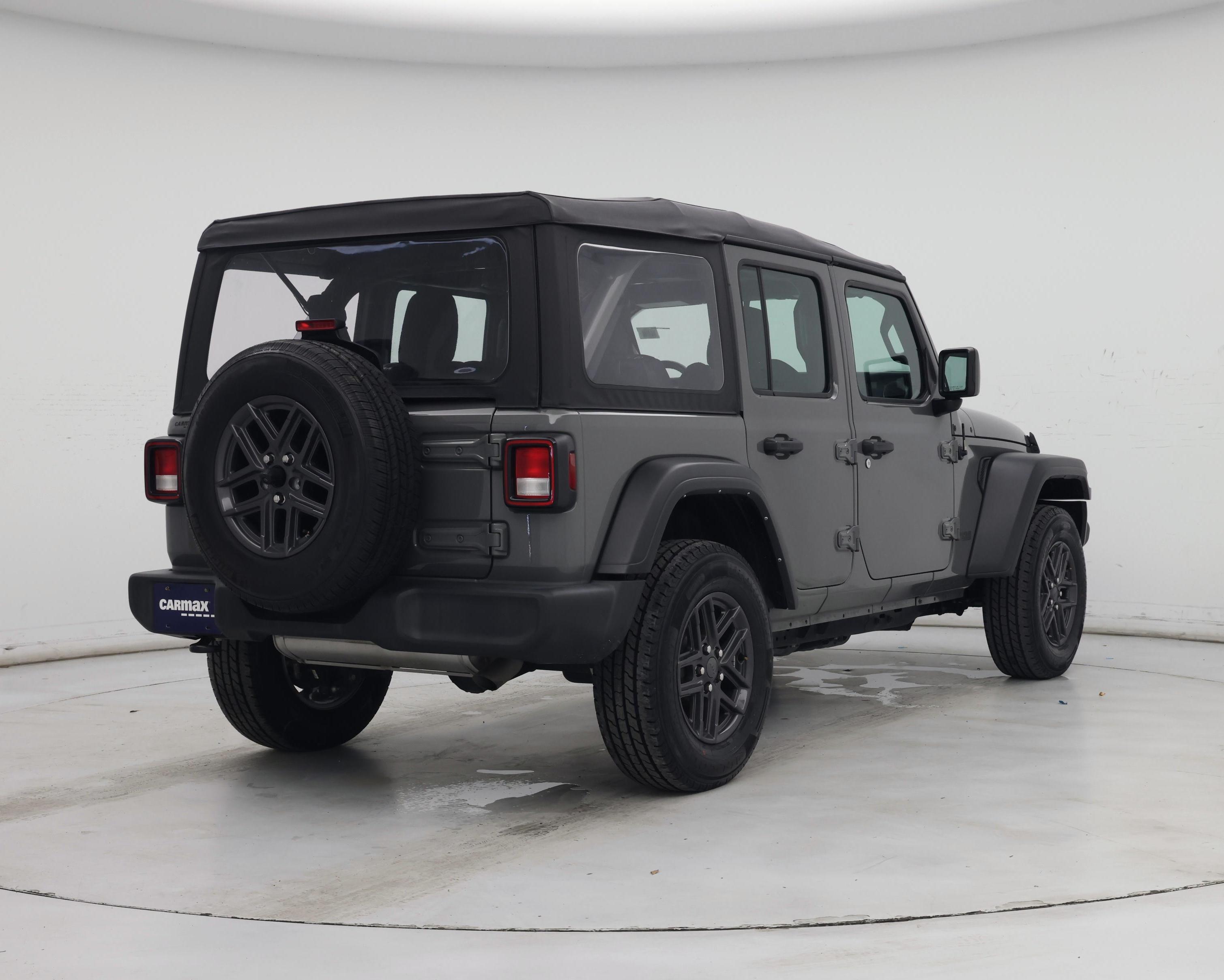 Thumbnail: 2021 Jeep Wrangler - 8