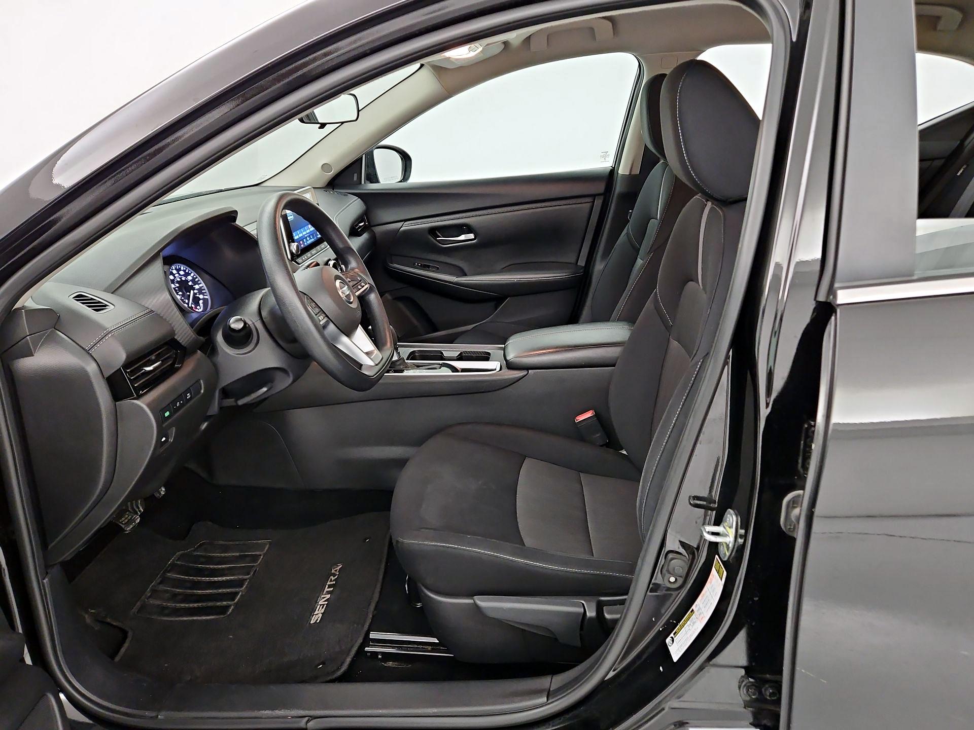 Thumbnail: 2023 Nissan Sentra - 11