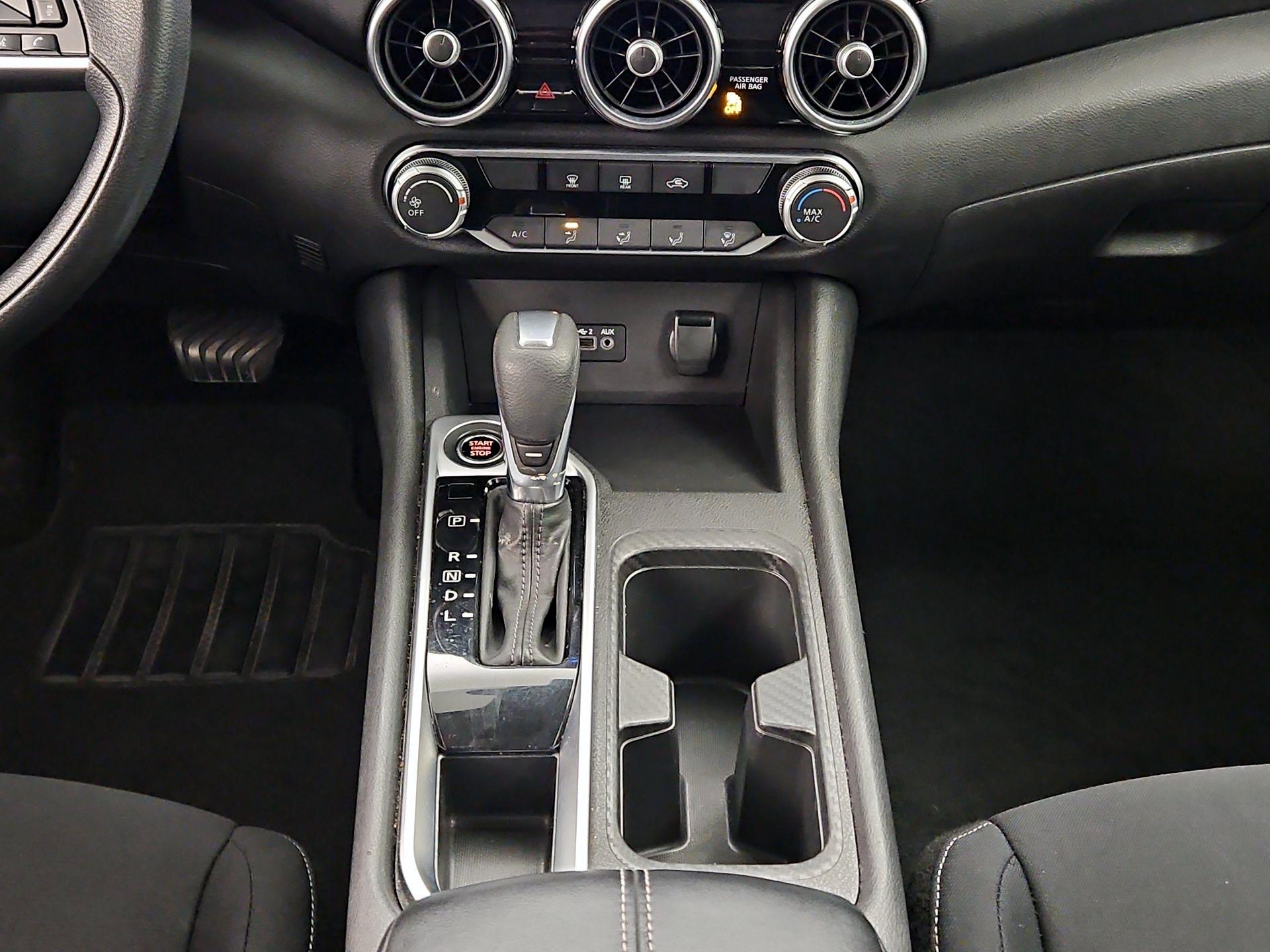 Thumbnail: 2023 Nissan Sentra - 17