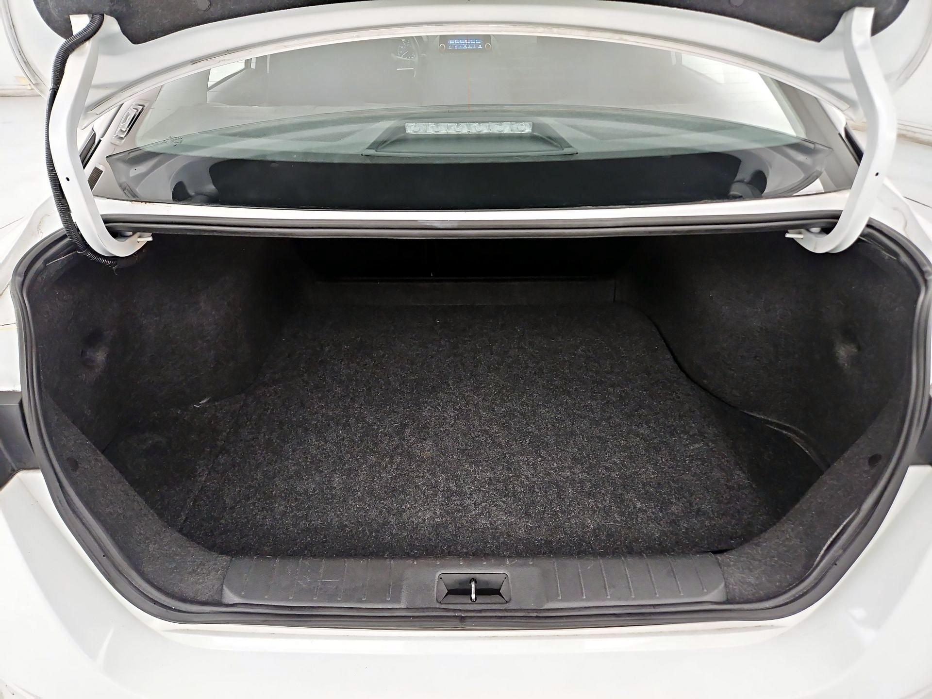 Thumbnail: 2023 Nissan Sentra - 20