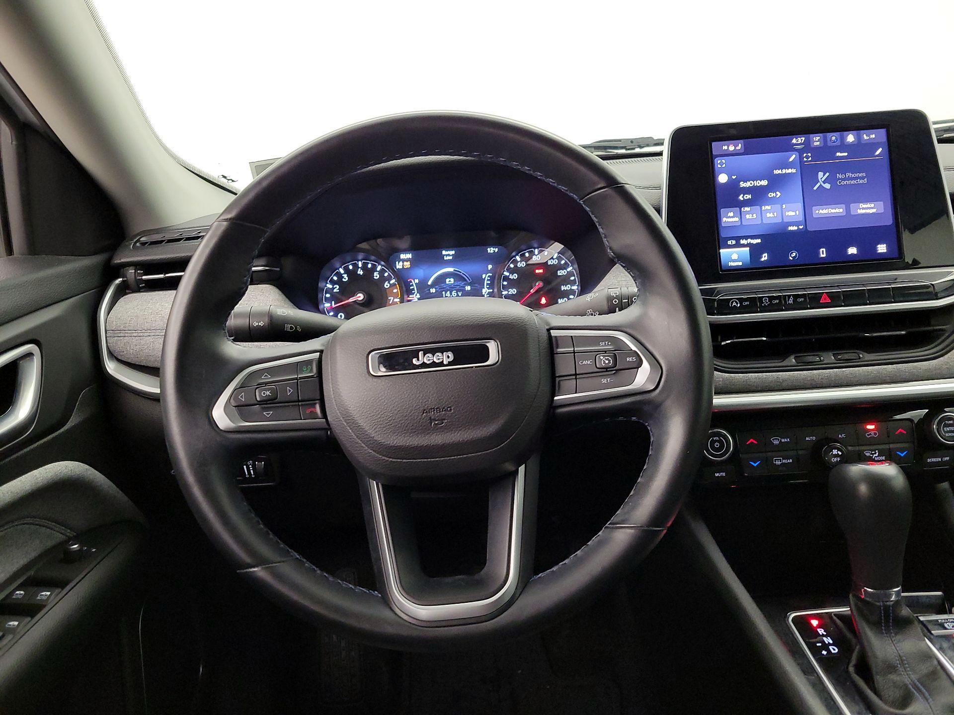 Thumbnail: 2022 Jeep Compass - 10