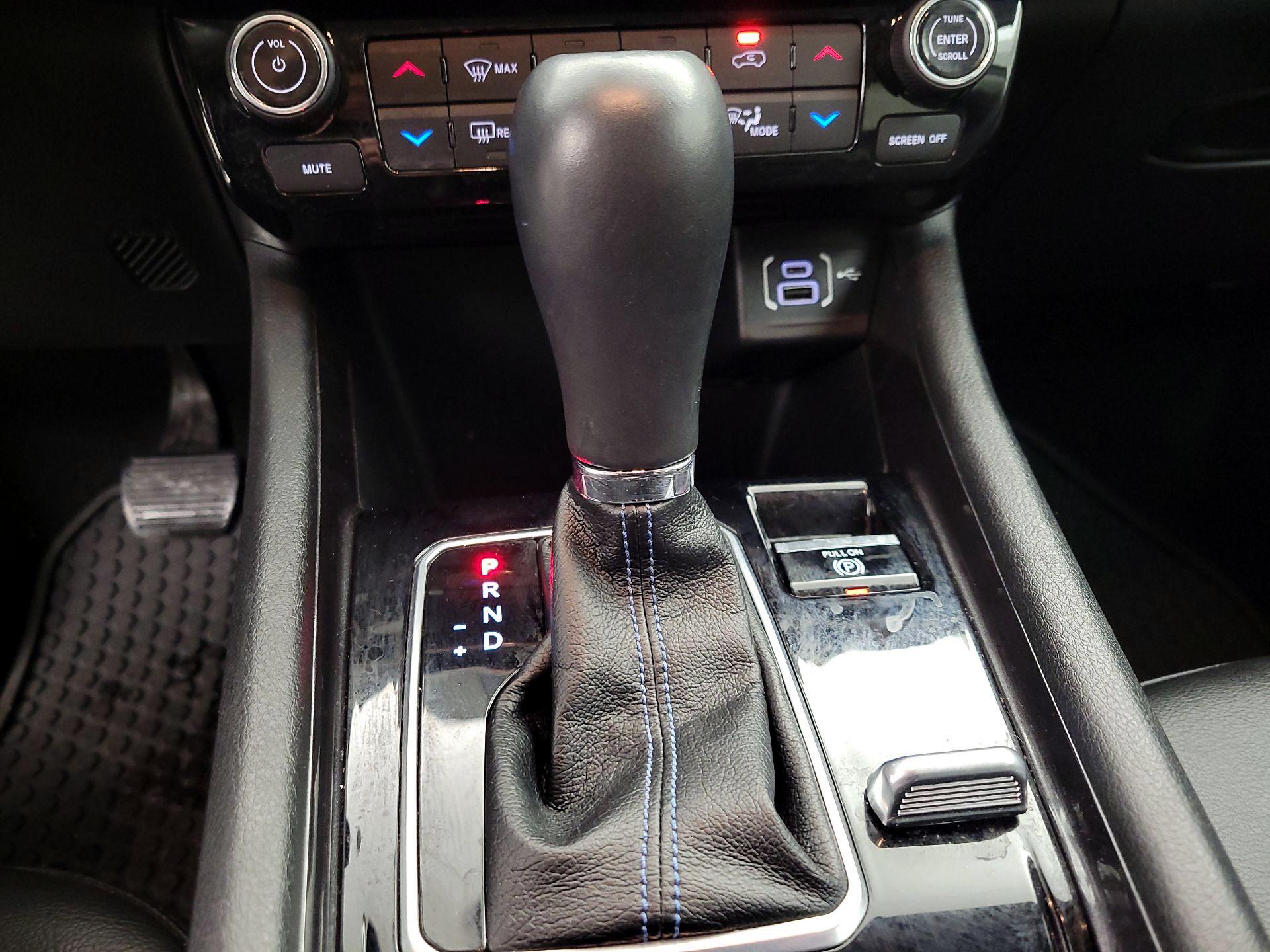 Thumbnail: 2022 Jeep Compass - 17