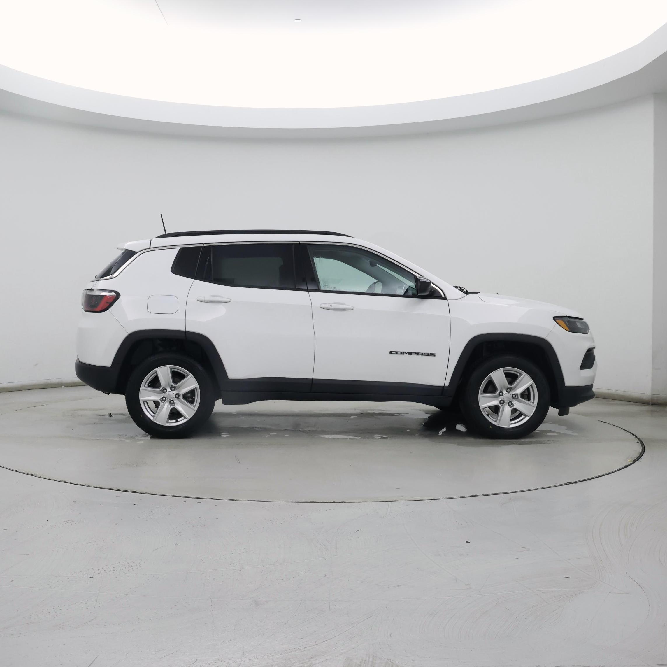 Thumbnail: 2022 Jeep Compass - 7