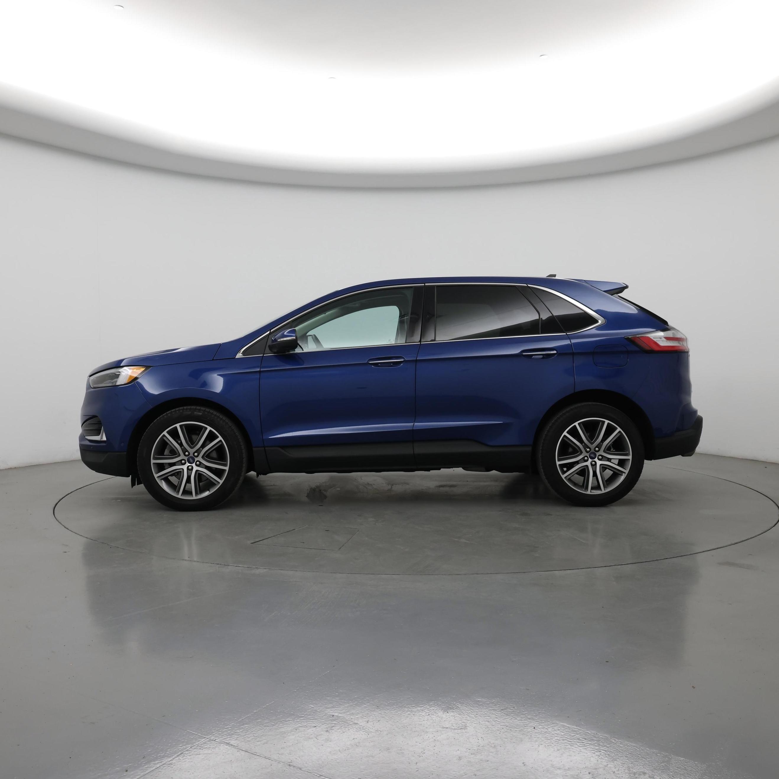 Thumbnail: 2021 Ford Edge - 3