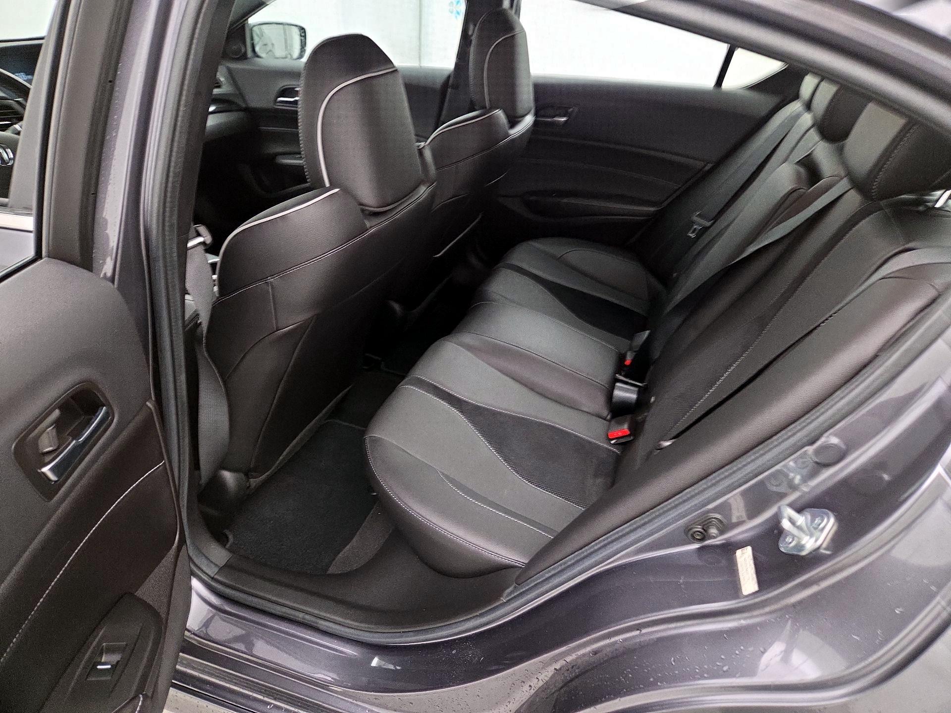 Thumbnail: 2022 Acura ILX - 18