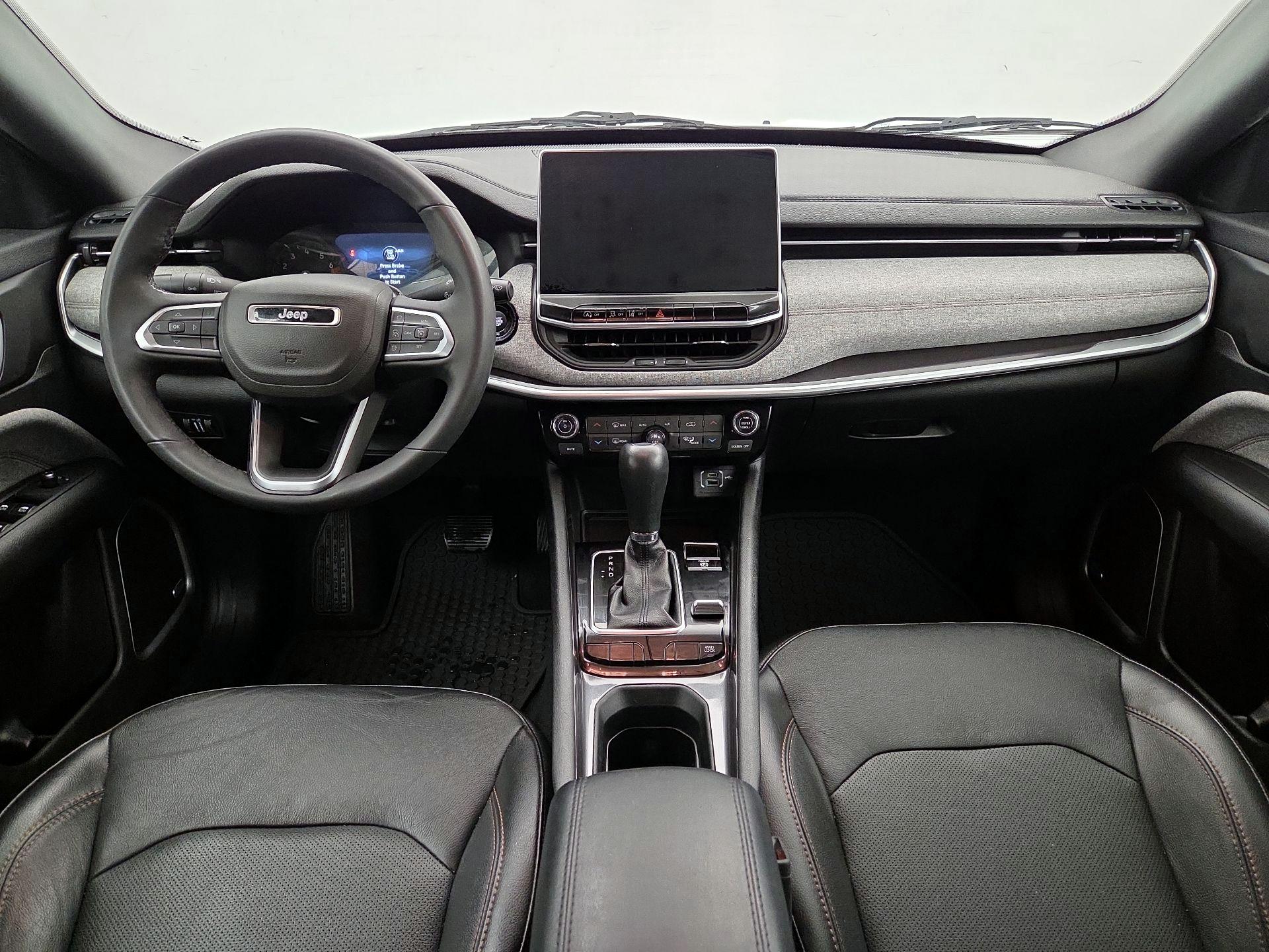 Thumbnail: 2023 Jeep Compass - 9