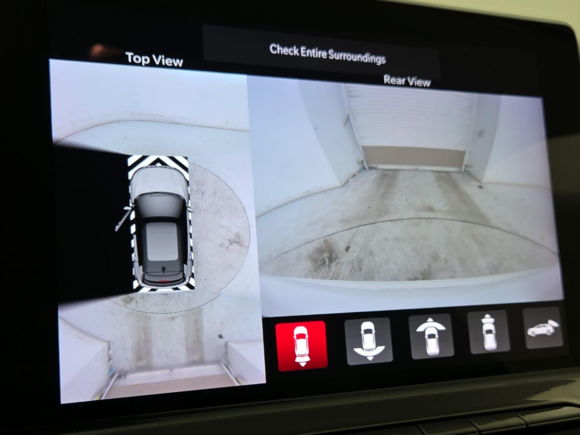 Thumbnail: 2023 Jeep Compass - 14