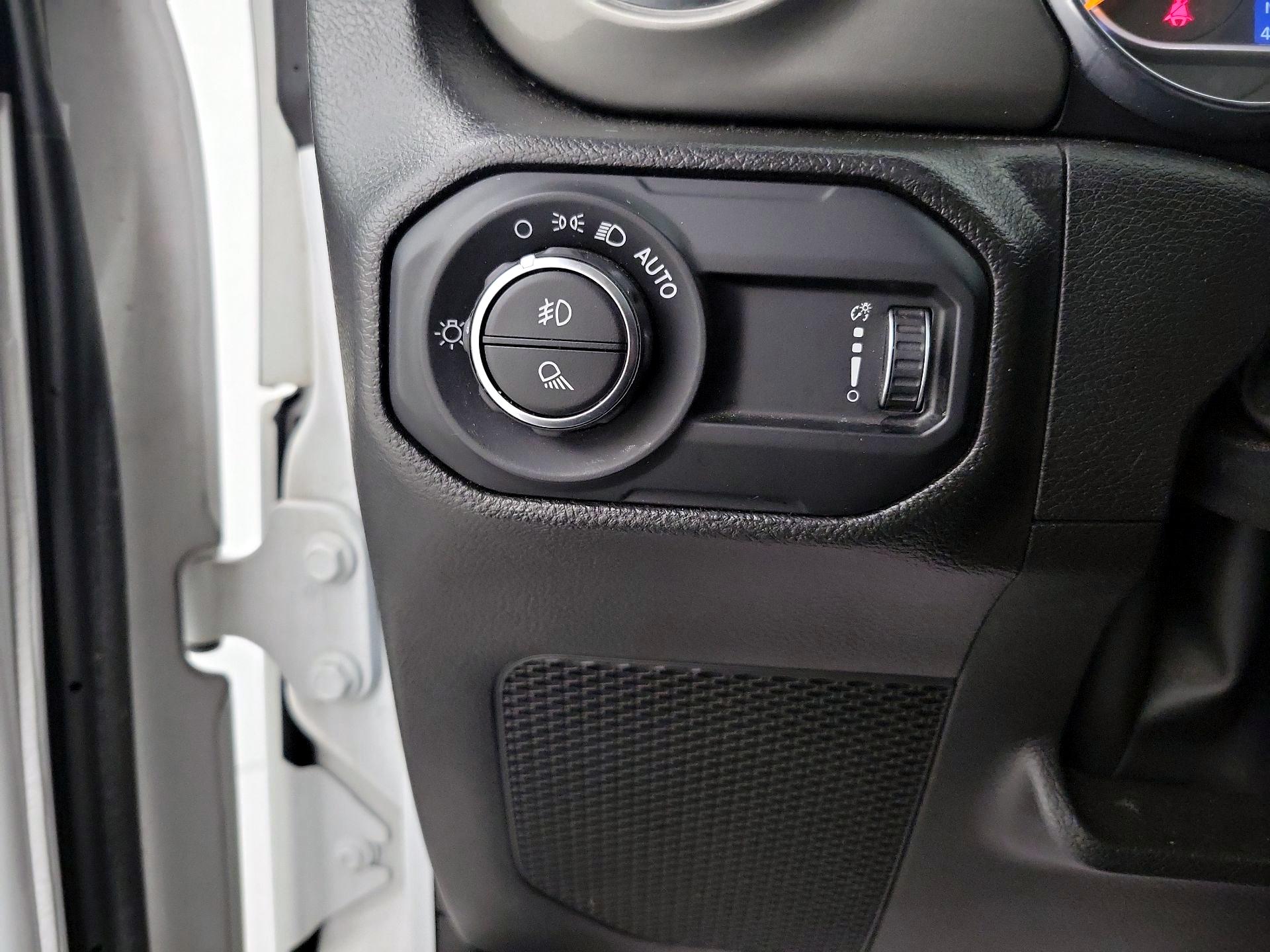 Thumbnail: 2023 Jeep Gladiator - 13