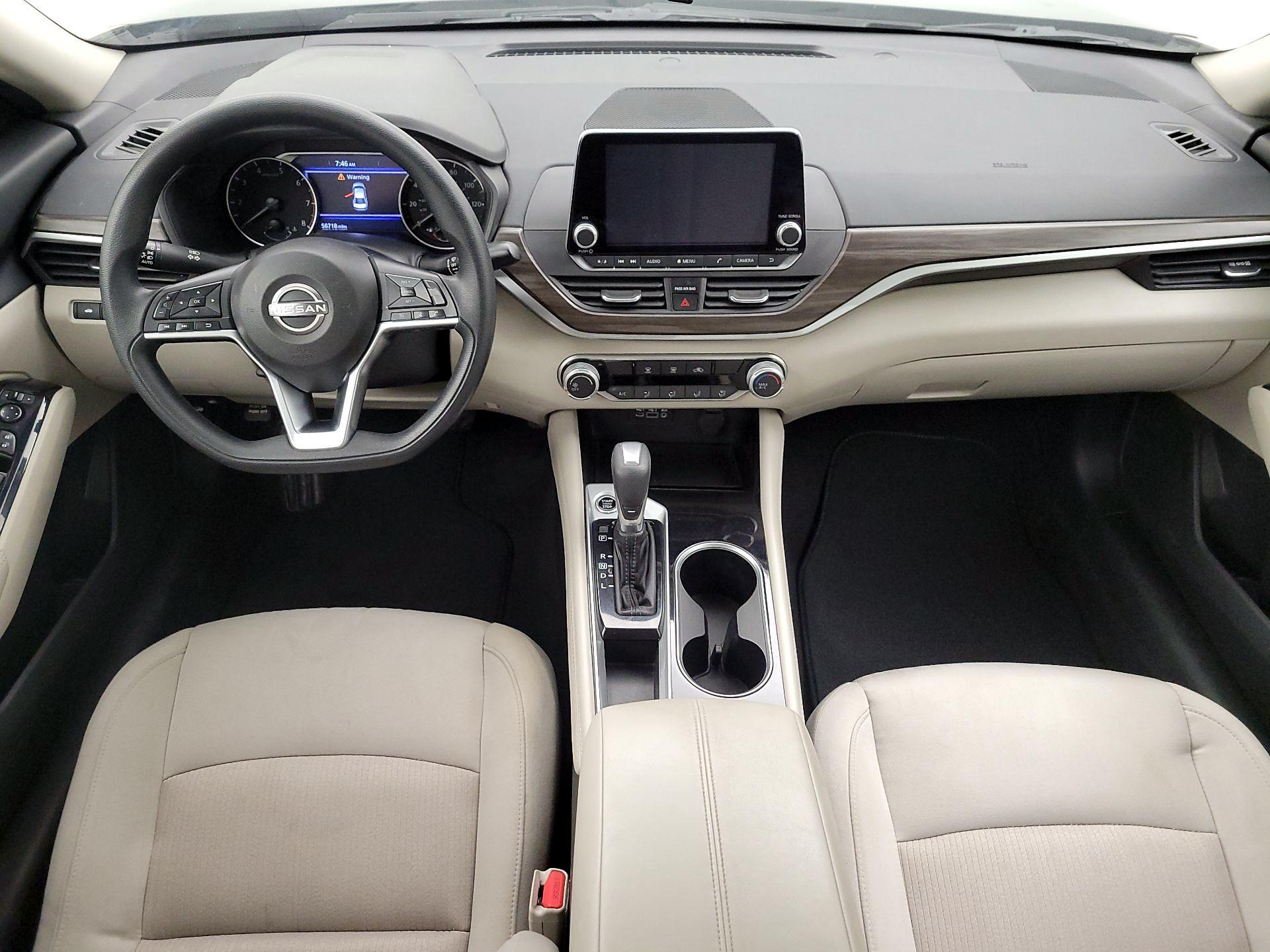 Thumbnail: 2023 Nissan Altima - 9