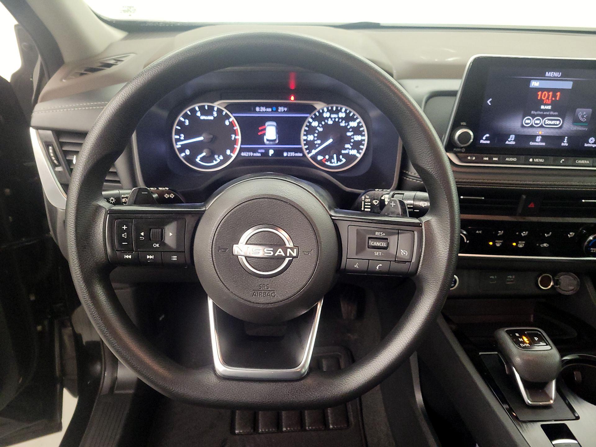 Thumbnail: 2023 Nissan Rogue - 10