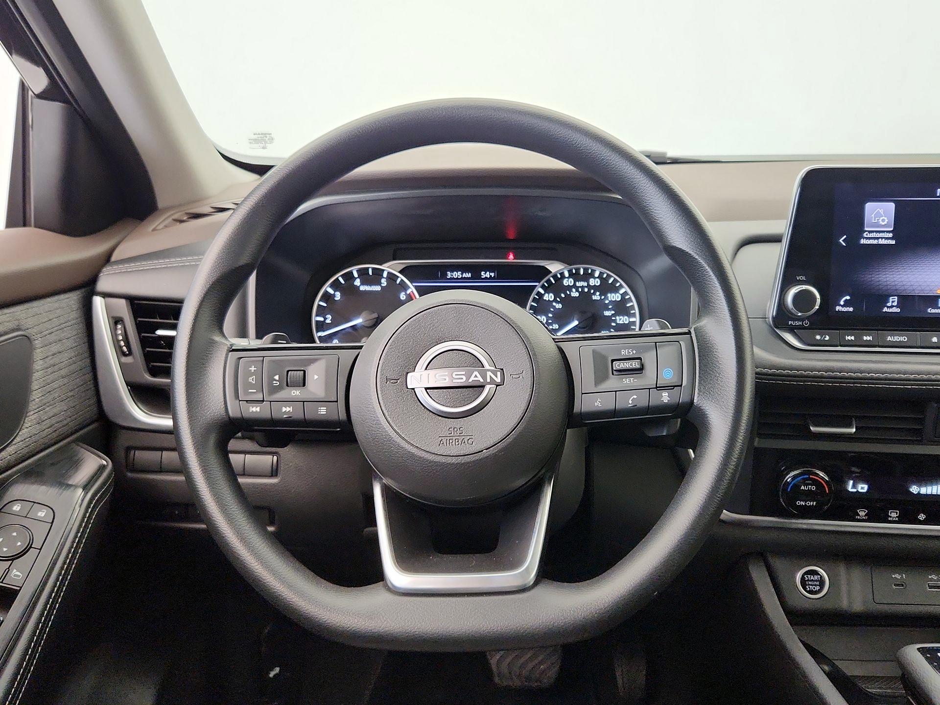 Thumbnail: 2023 Nissan Rogue - 10