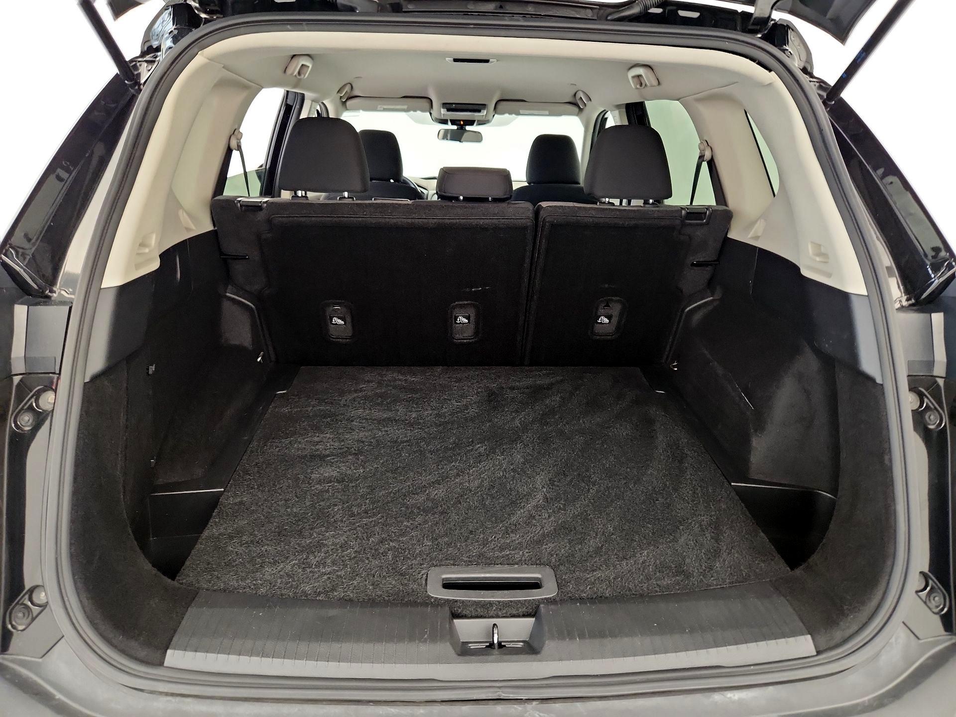 Thumbnail: 2023 Nissan Rogue - 20