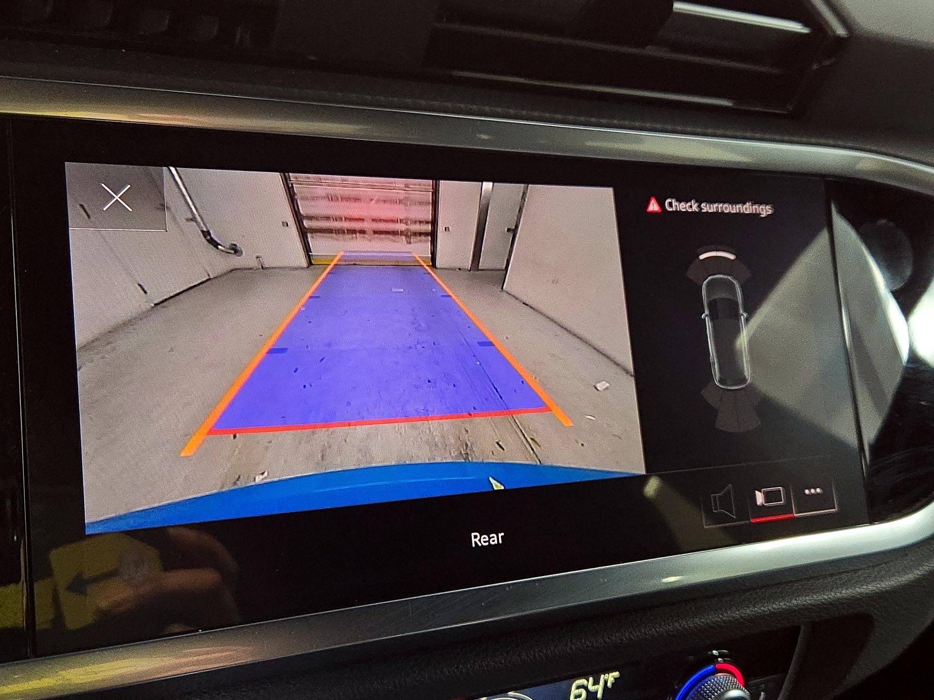 Thumbnail: 2023 Audi Q3 - 14