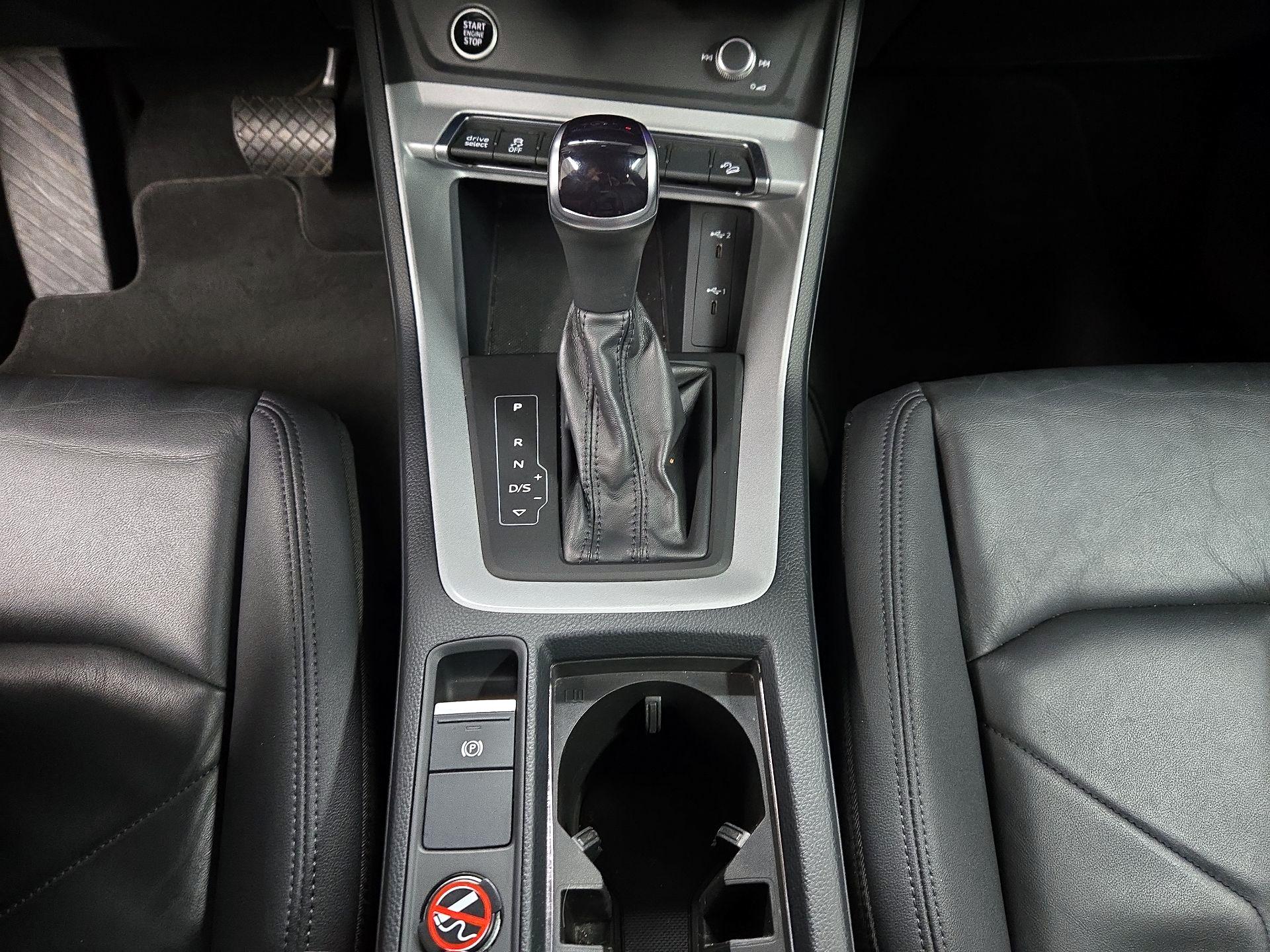 Thumbnail: 2023 Audi Q3 - 17