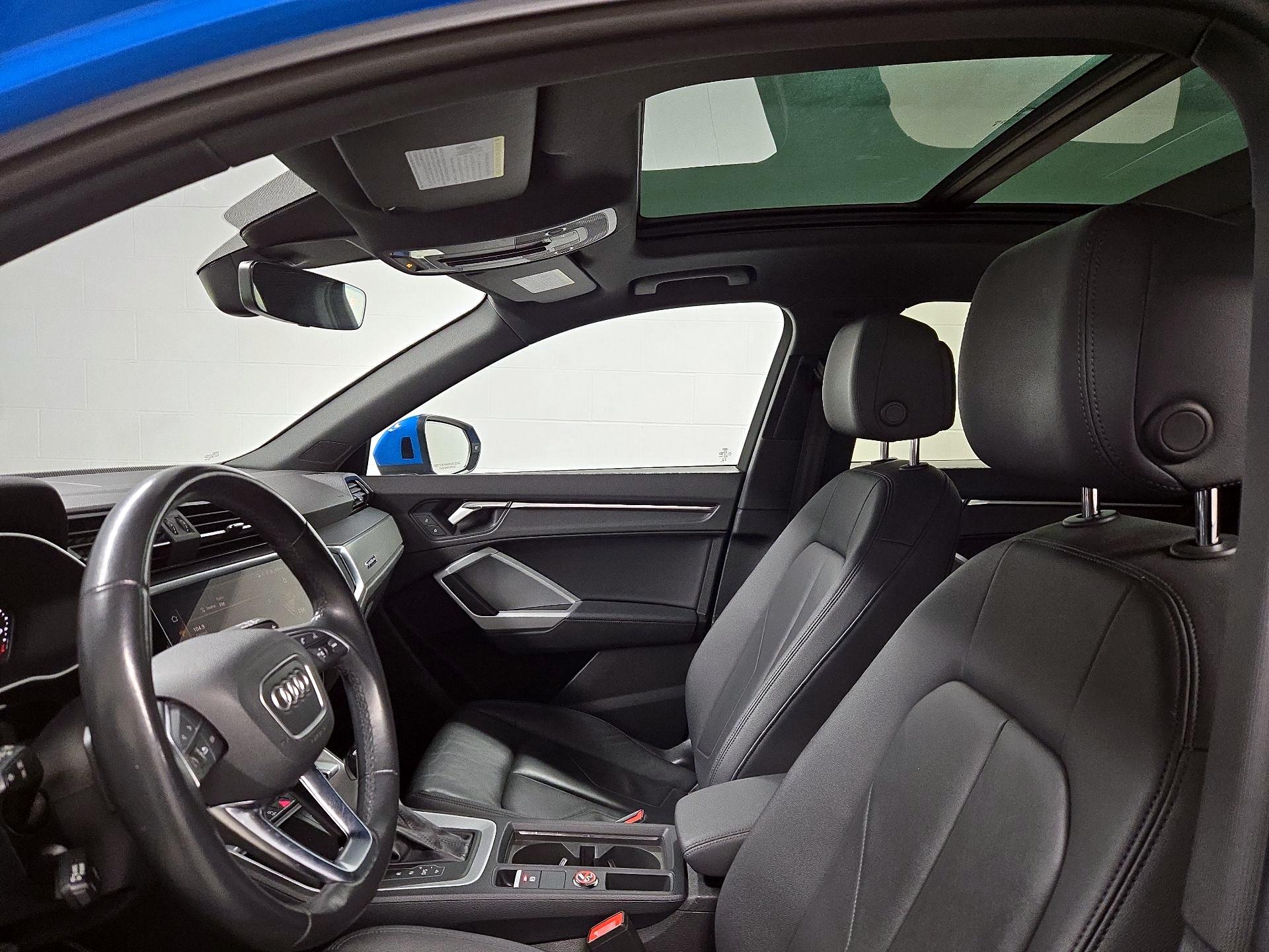 Thumbnail: 2023 Audi Q3 - 19