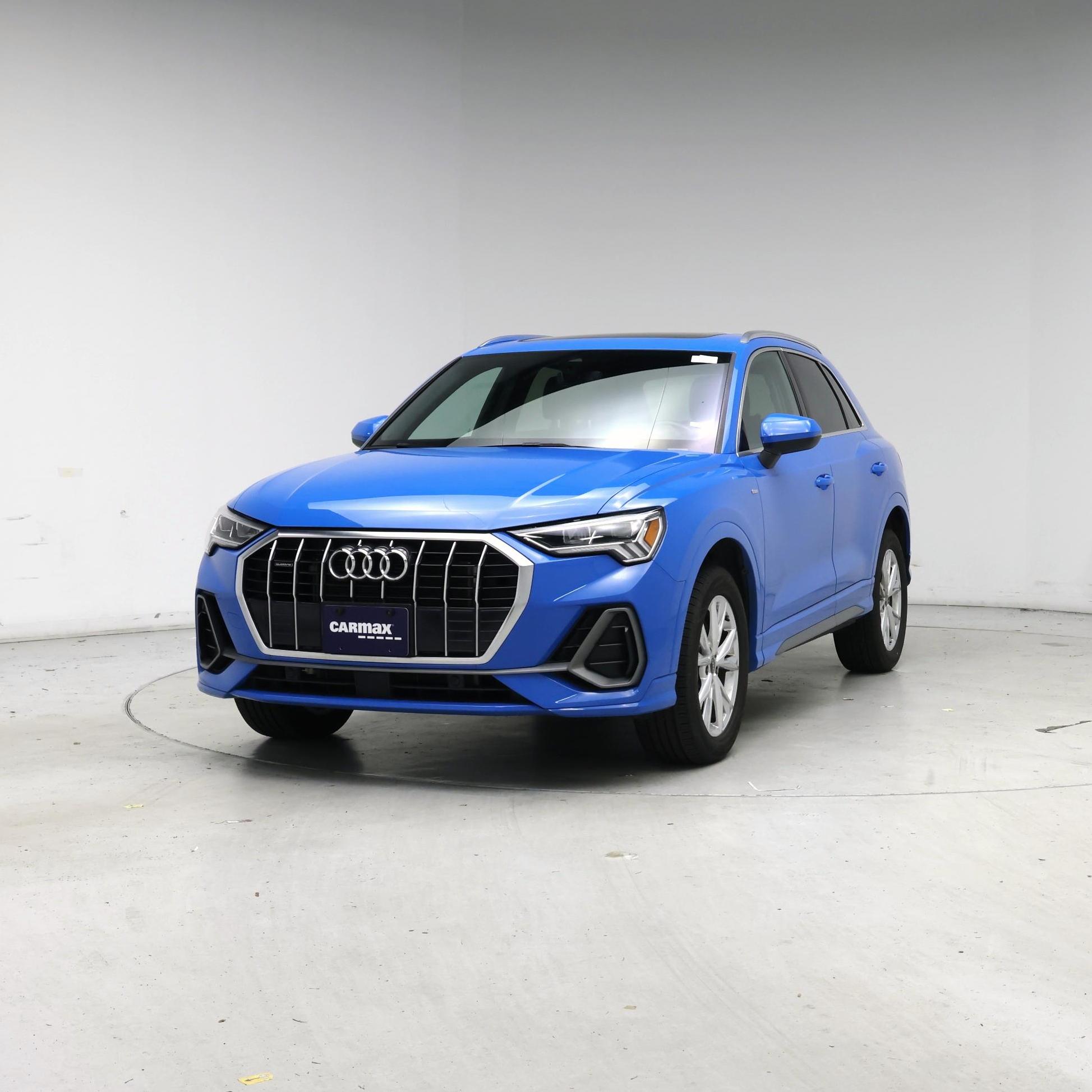 Thumbnail: 2023 Audi Q3 - 4