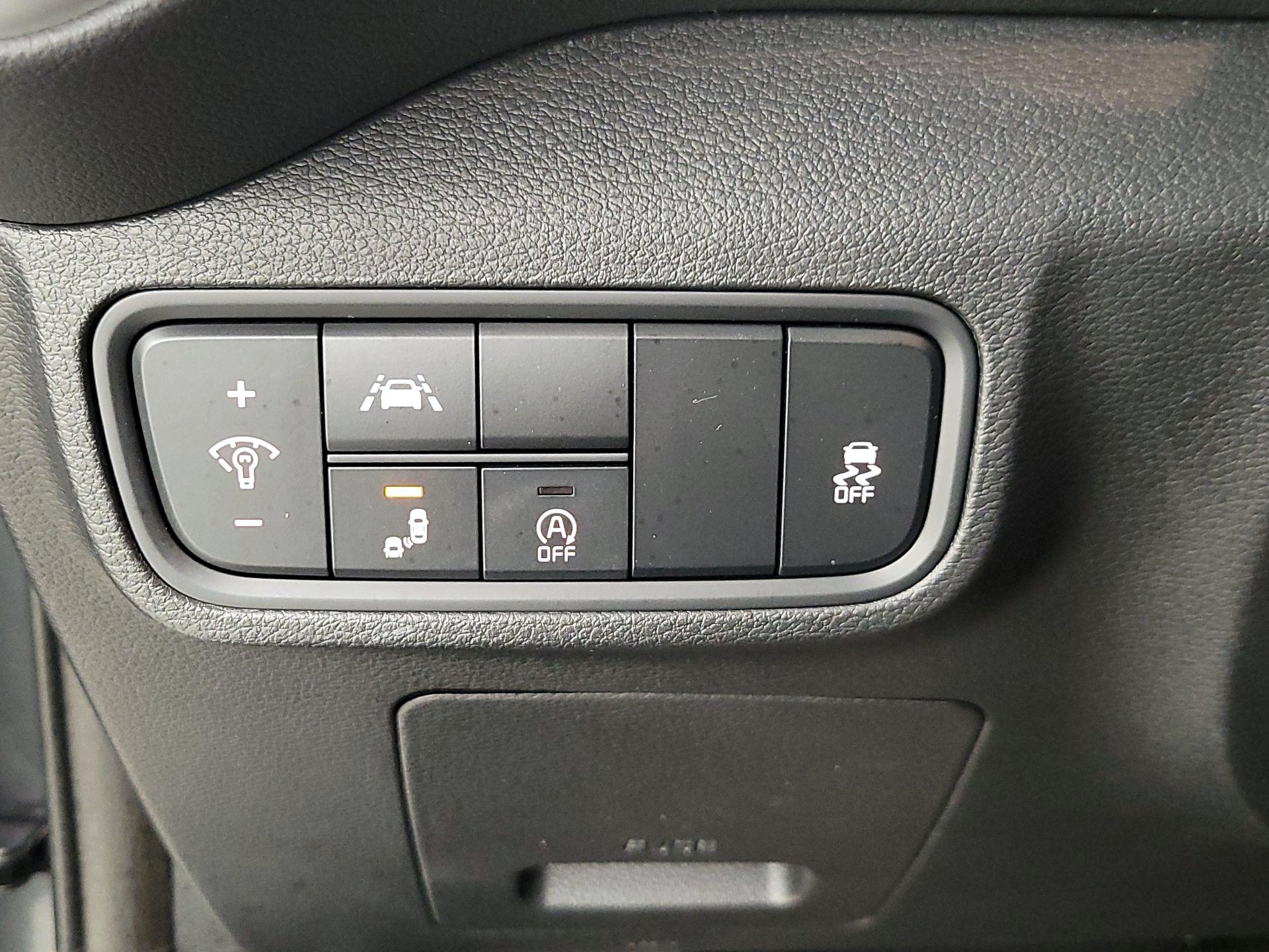 Thumbnail: 2022 Kia Soul - 13