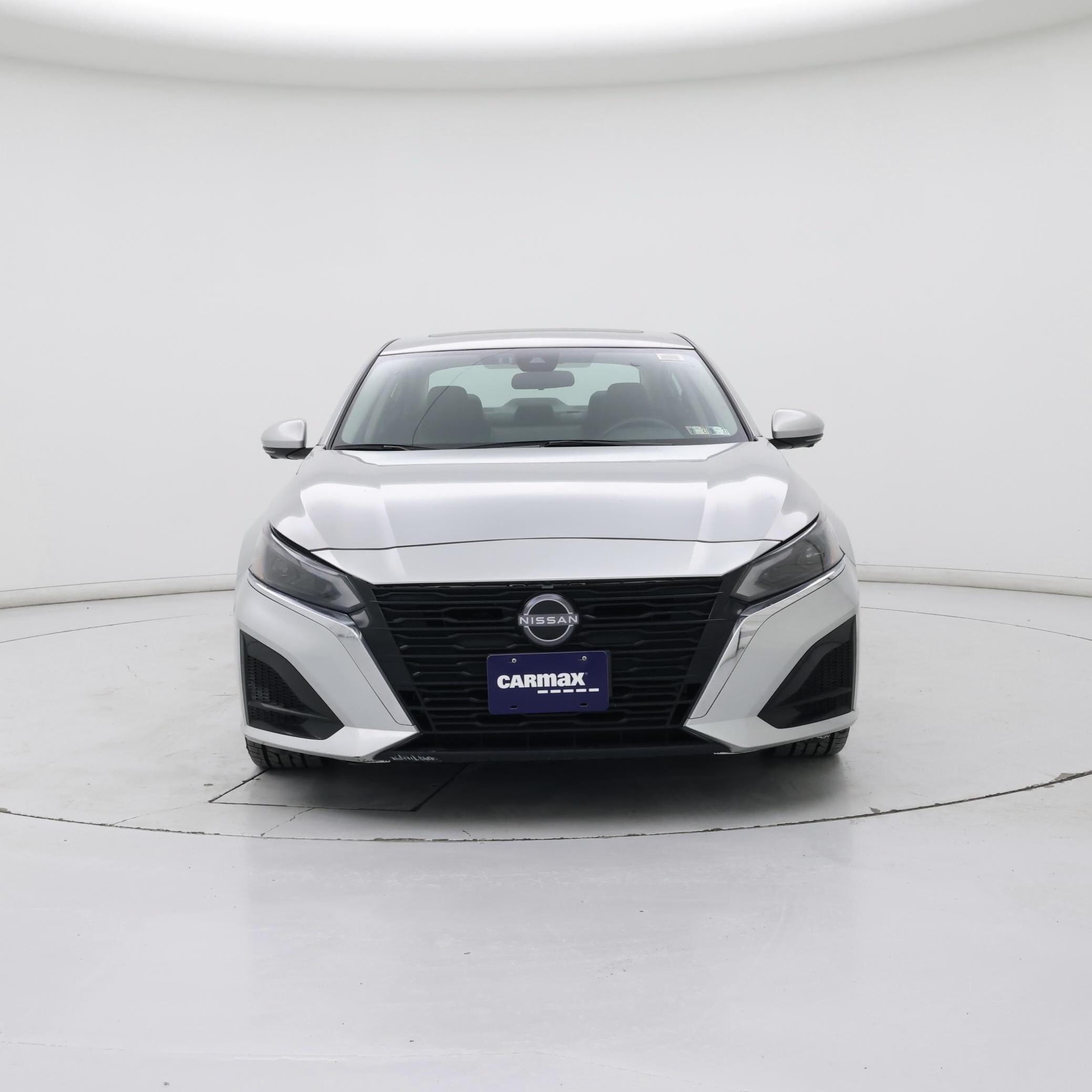 Thumbnail: 2023 Nissan Altima - 5