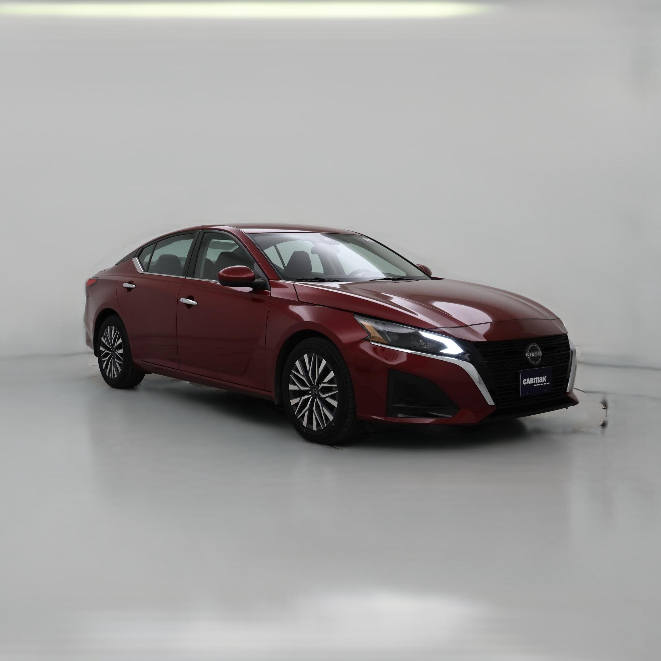 Thumbnail: 2023 Nissan Altima - 1