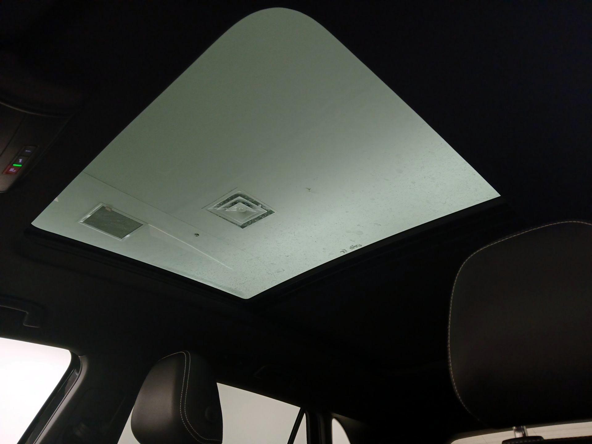 Thumbnail: 2023 Volkswagen Atlas - 19