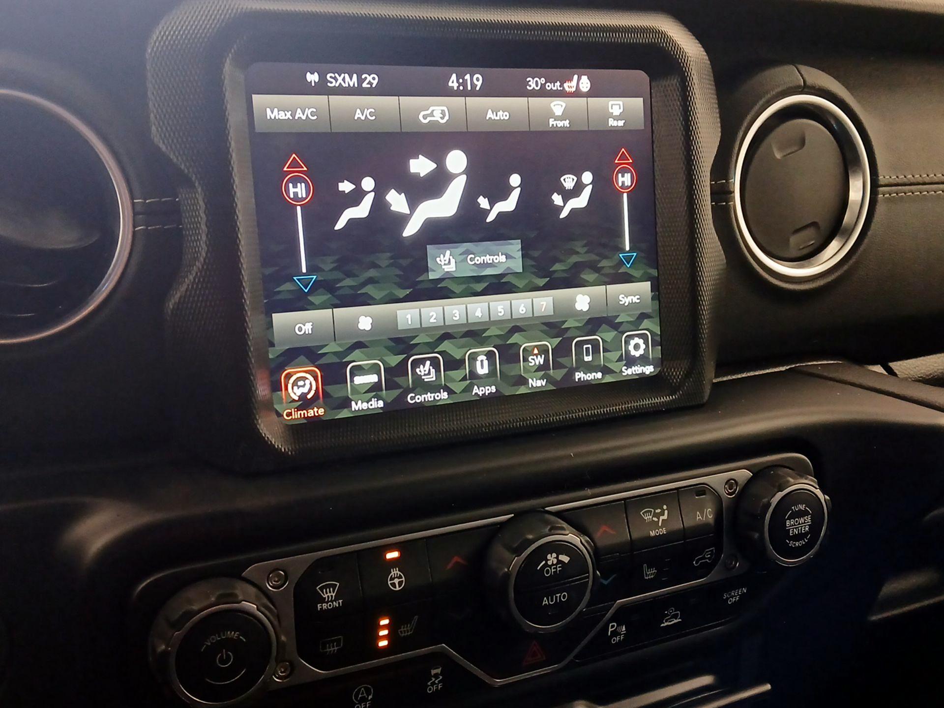 Thumbnail: 2021 Jeep Wrangler - 17