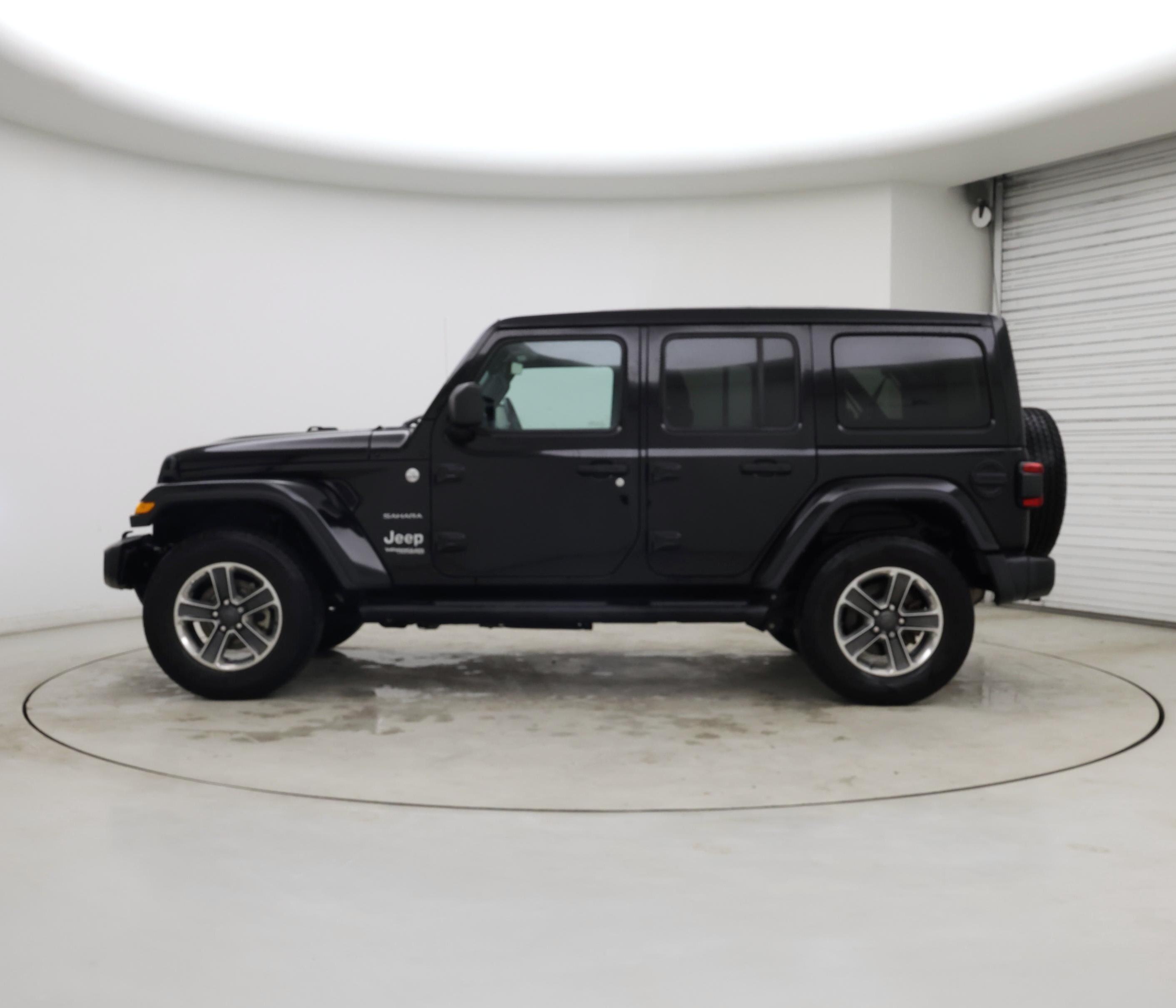 Thumbnail: 2021 Jeep Wrangler - 3