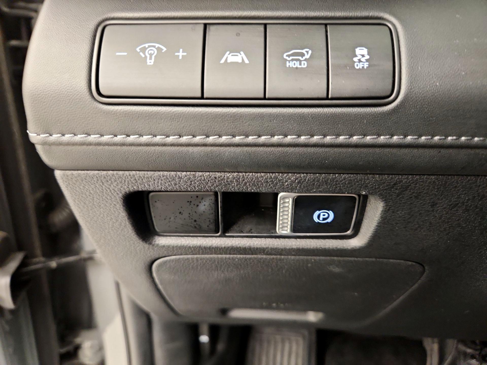 Thumbnail: 2022 Hyundai Santa Fe - 13