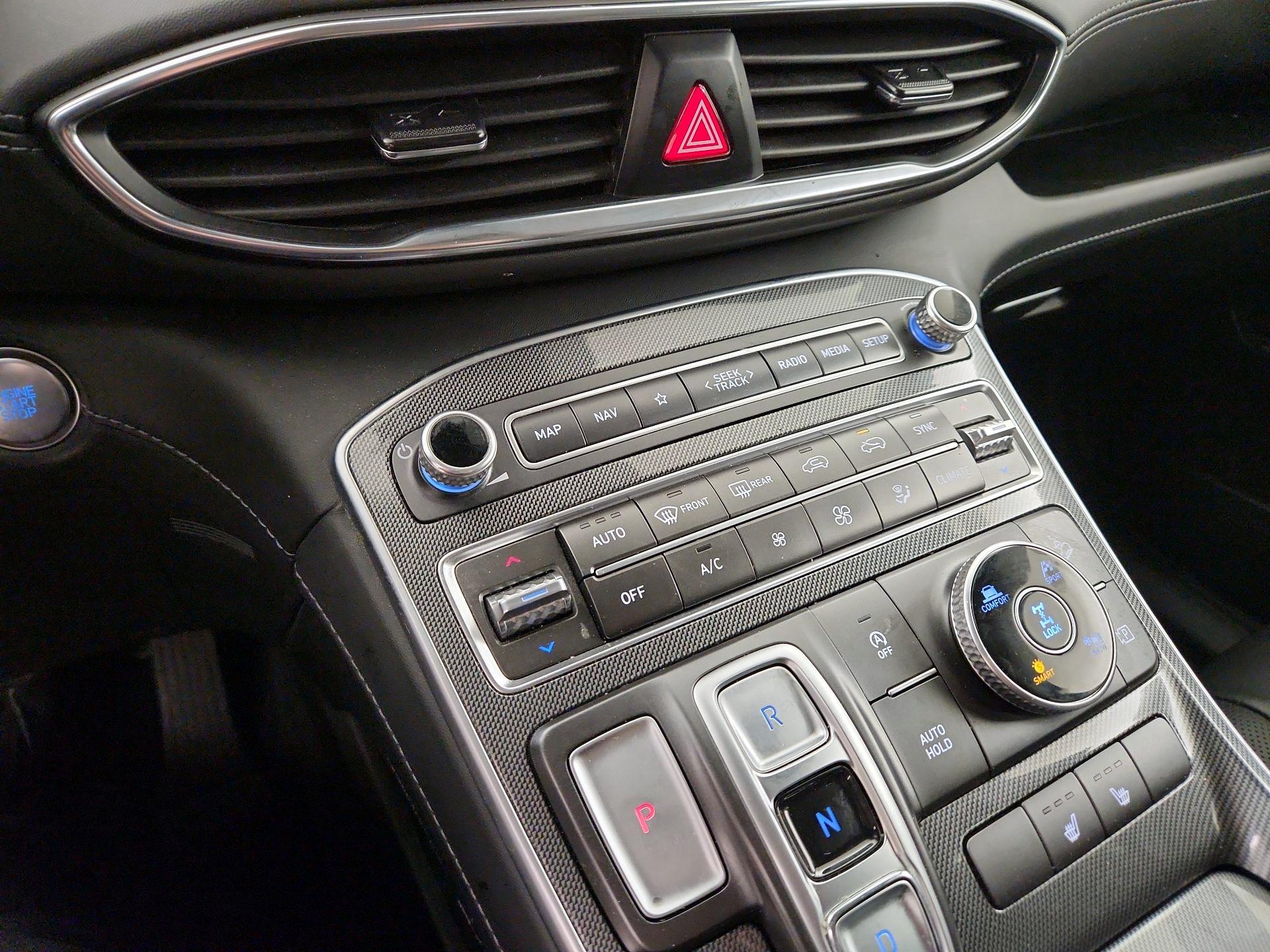 Thumbnail: 2022 Hyundai Santa Fe - 17