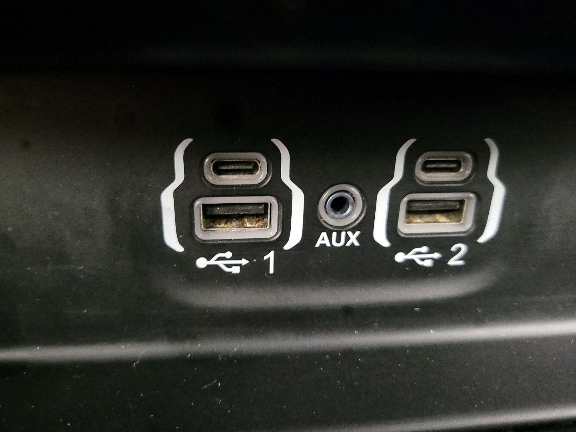 Thumbnail: 2024 RAM 1500 - 19