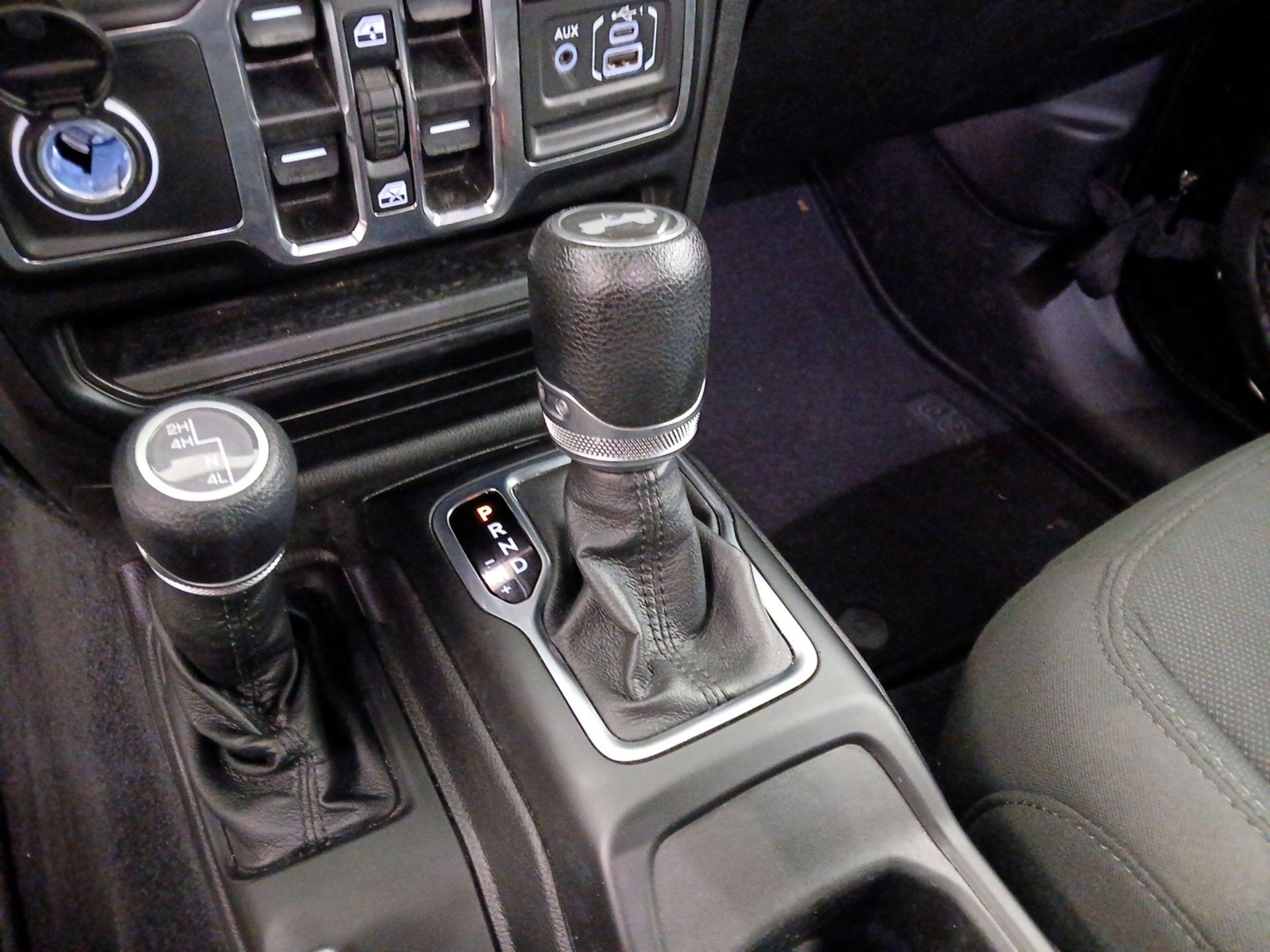 Thumbnail: 2021 Jeep Wrangler - 17