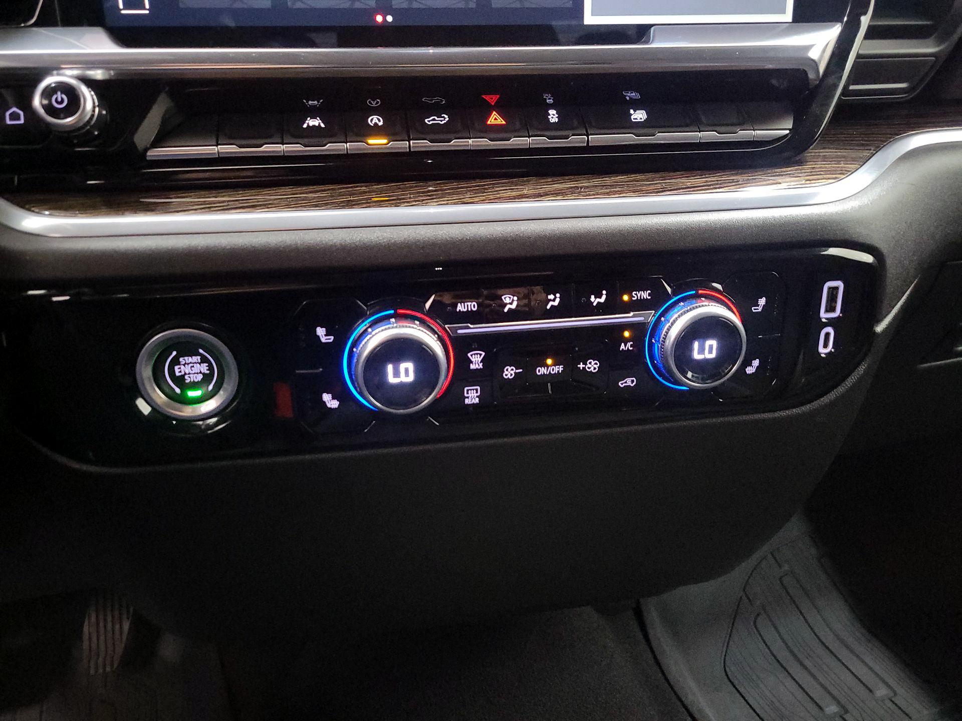 Thumbnail: 2022 GMC Sierra 1500 - 16