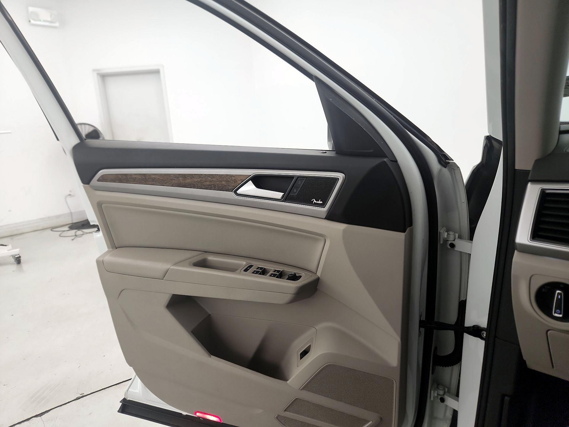 Thumbnail: 2019 Volkswagen Atlas - 12