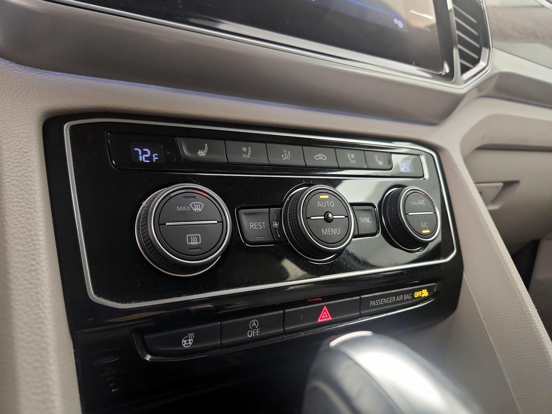 Thumbnail: 2019 Volkswagen Atlas - 17