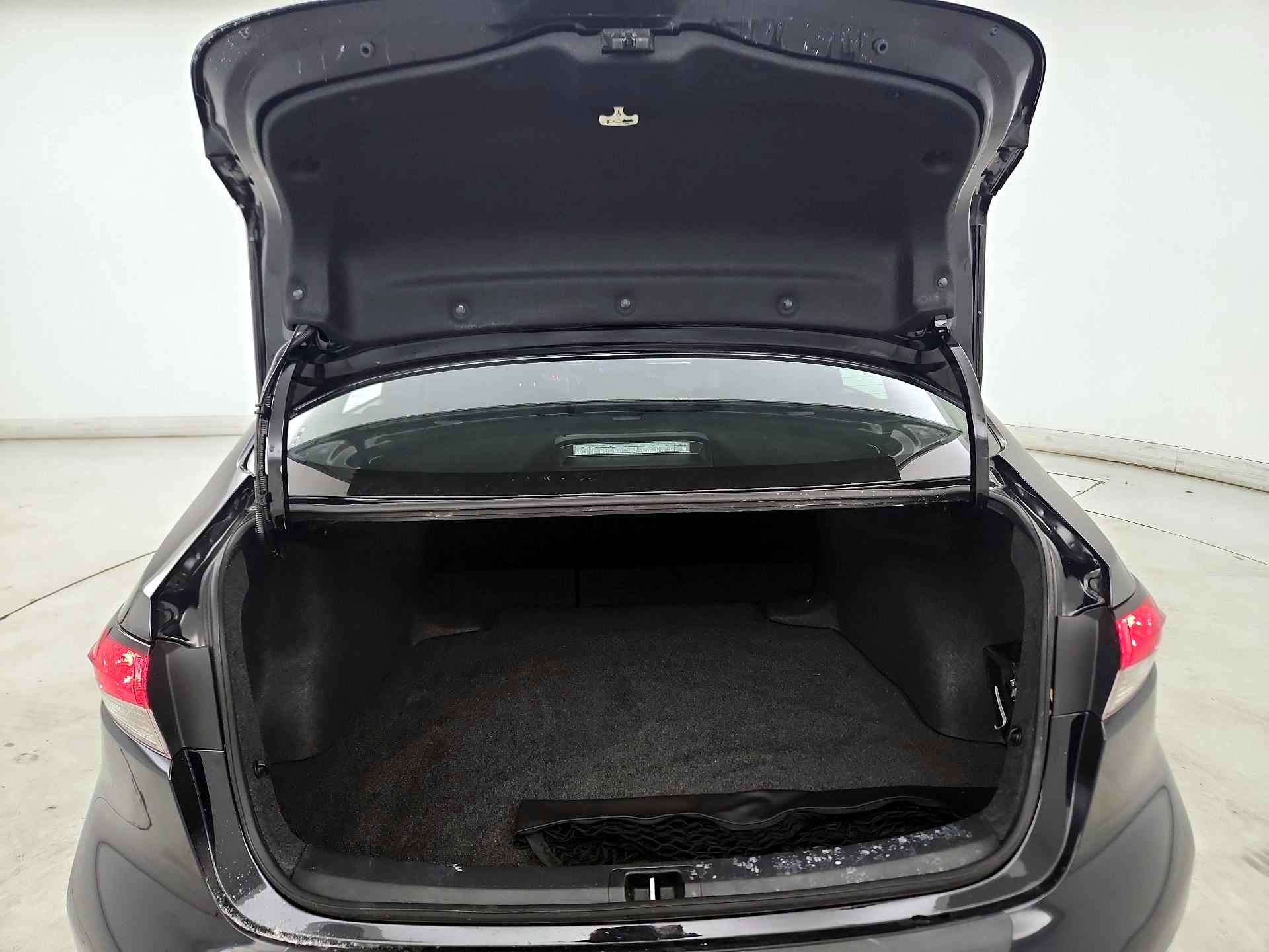 Thumbnail: 2025 Toyota Corolla - 20