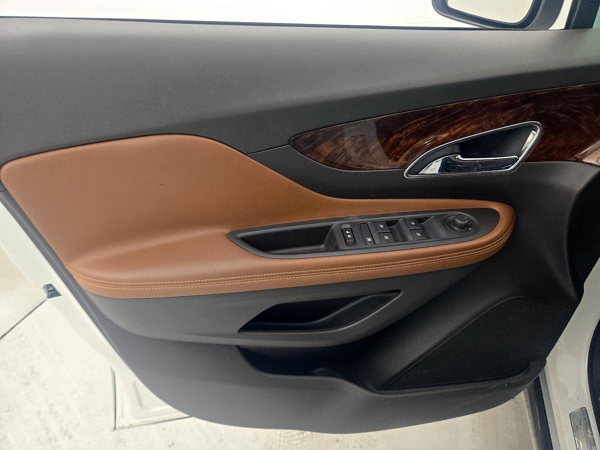 Thumbnail: 2015 Buick Encore - 12