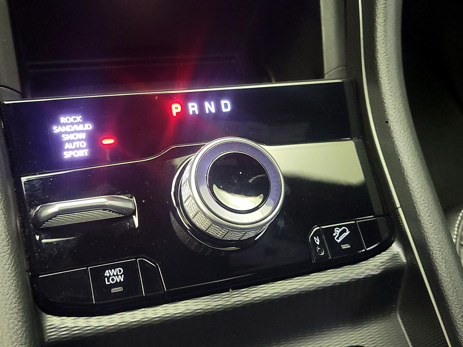 Thumbnail: 2024 Jeep Grand Cherokee - 16