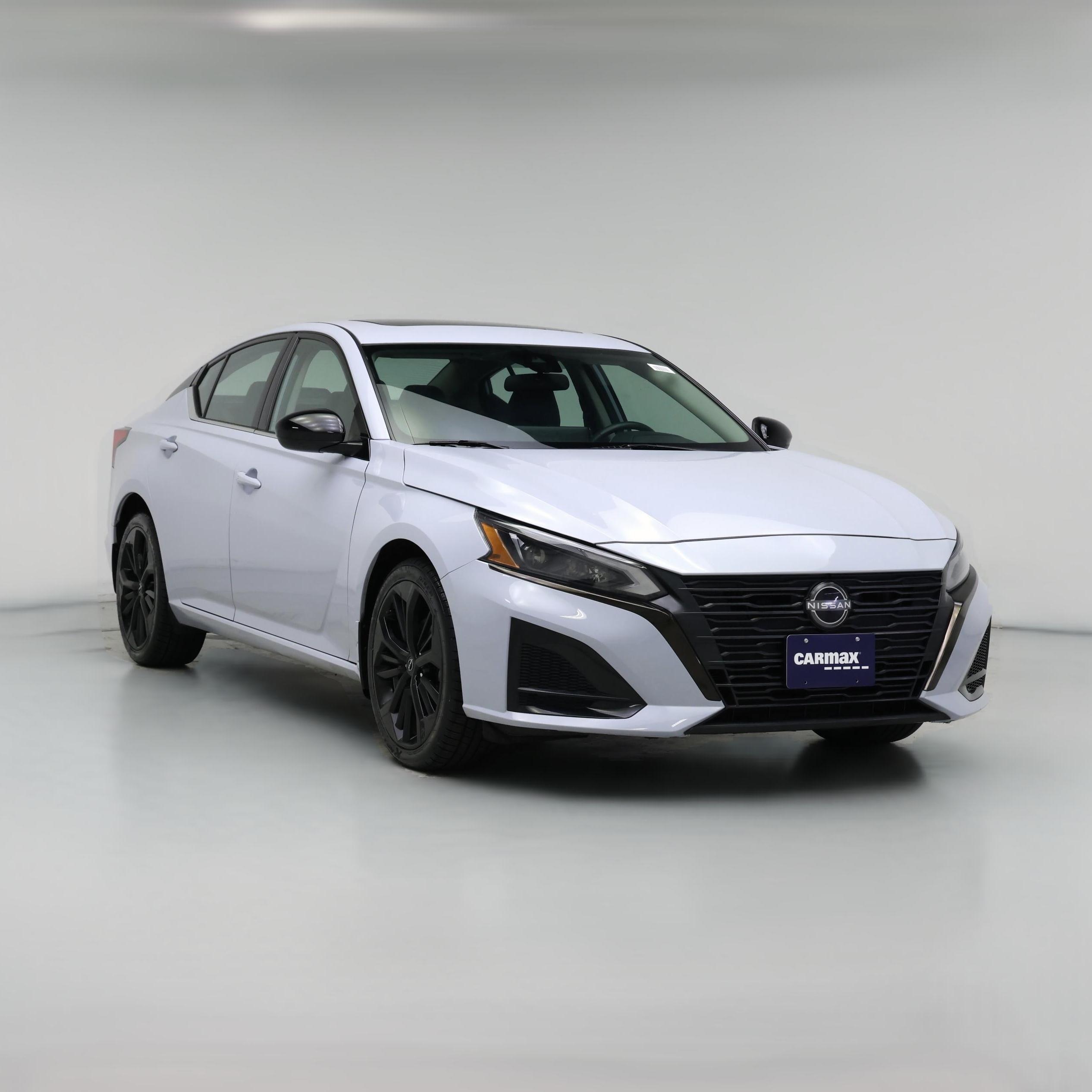 Thumbnail: 2023 Nissan Altima - 1