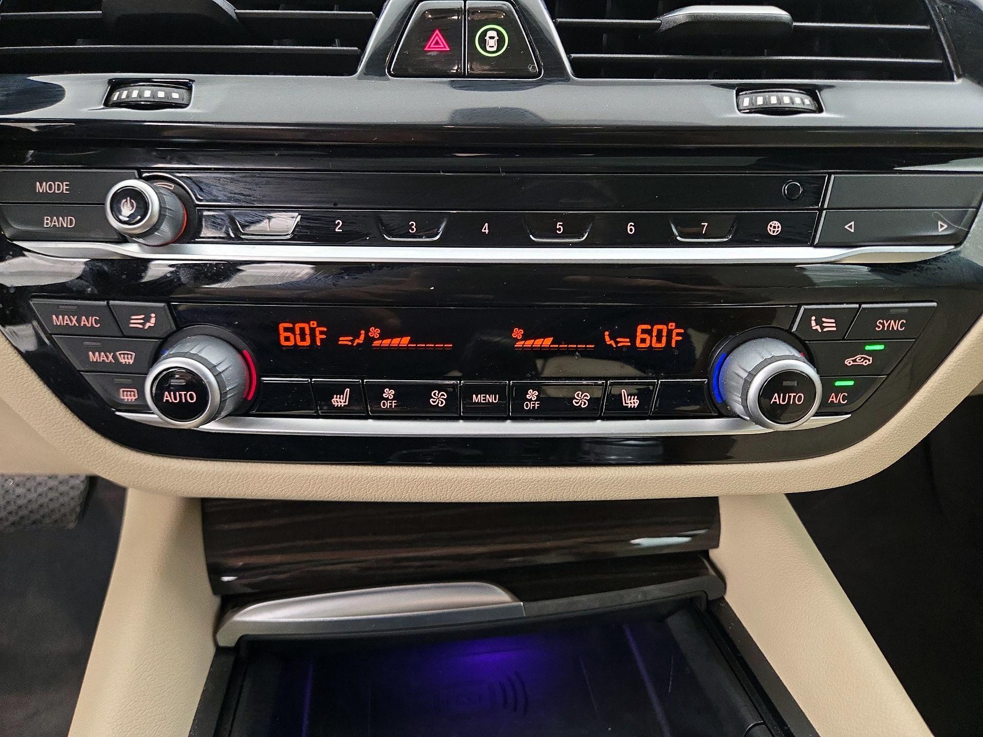 Thumbnail: 2021 BMW 5 Series - 17