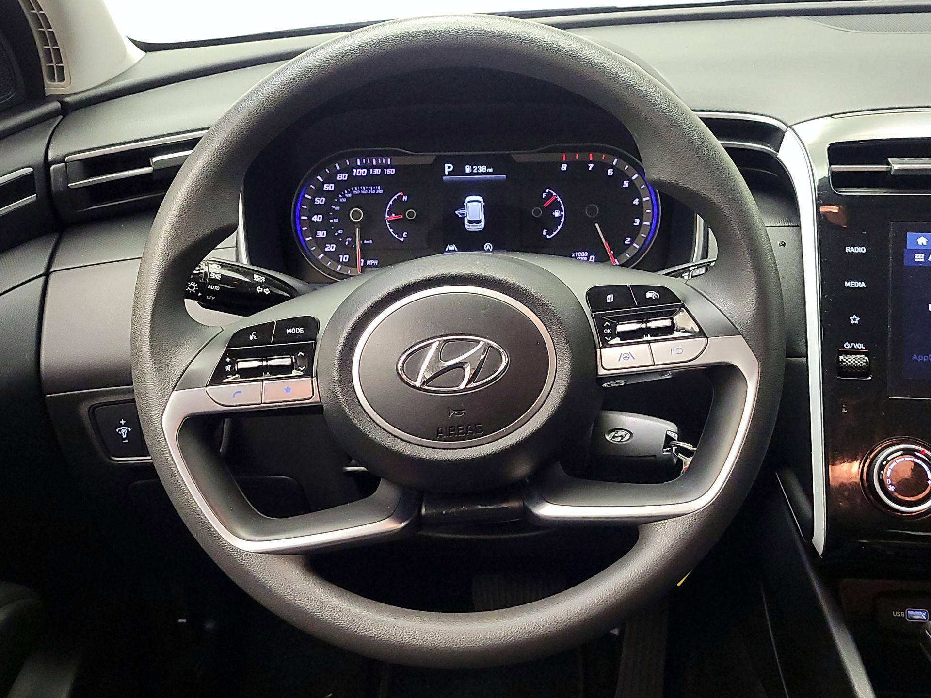 Thumbnail: 2022 Hyundai Tucson - 10